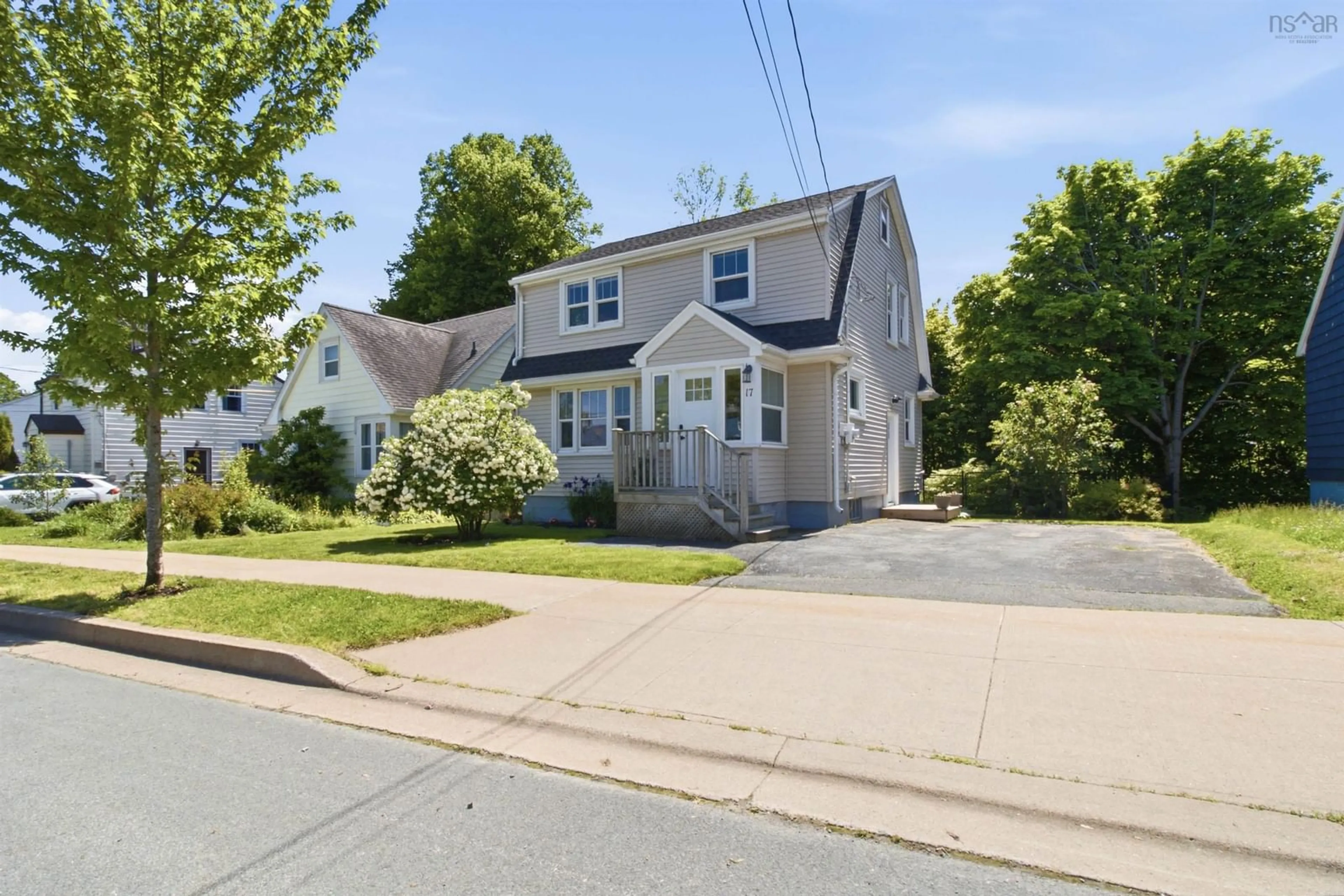 Unknown for 17 Joffre St, Dartmouth Nova Scotia B2Y 3C7