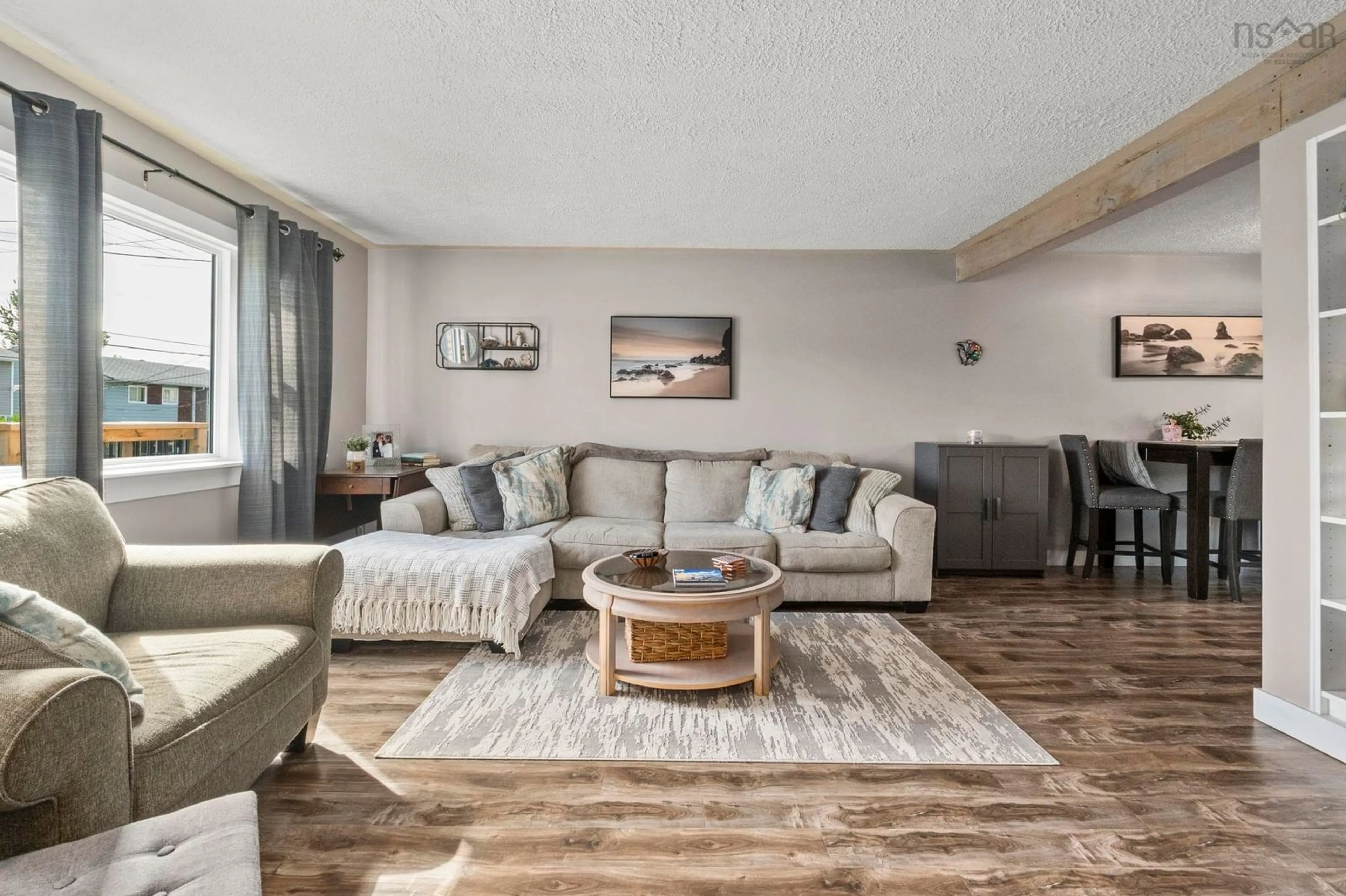 Living room with furniture, wood/laminate floor for 20 Steed Crt, Dartmouth Nova Scotia B2W 3Y8