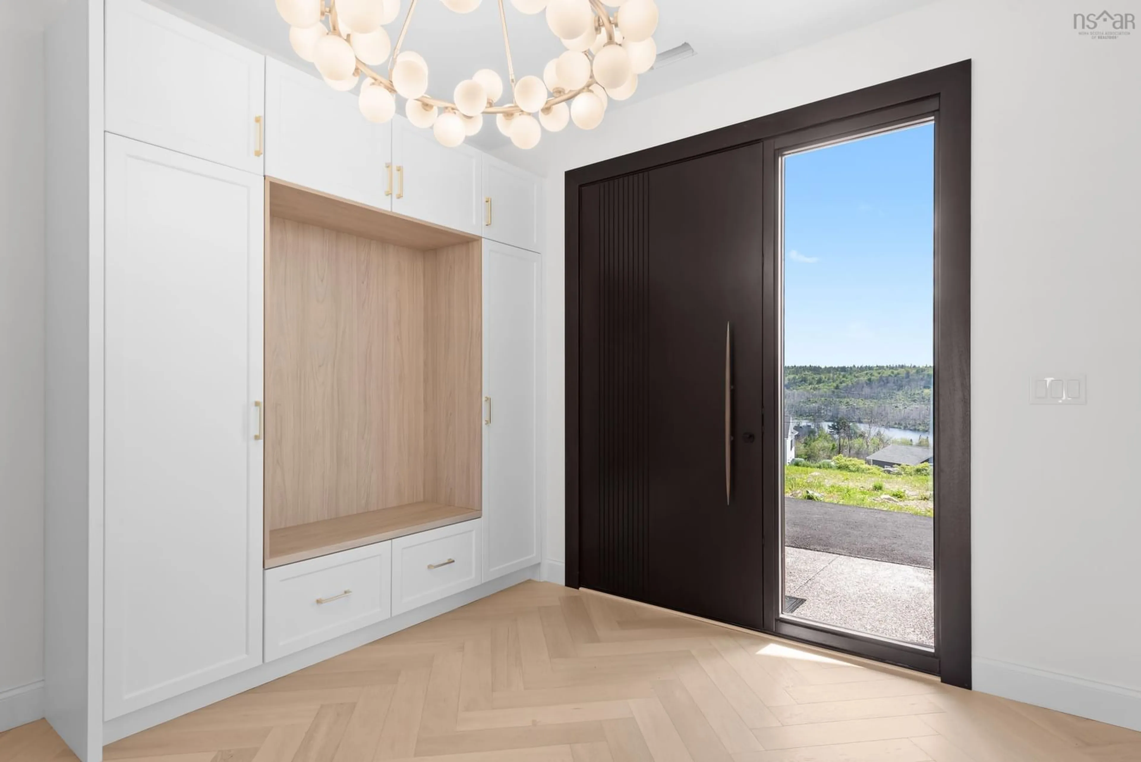 Indoor entryway for 195 Carmel Cres, Hammonds Plains Nova Scotia B3Z 1N8