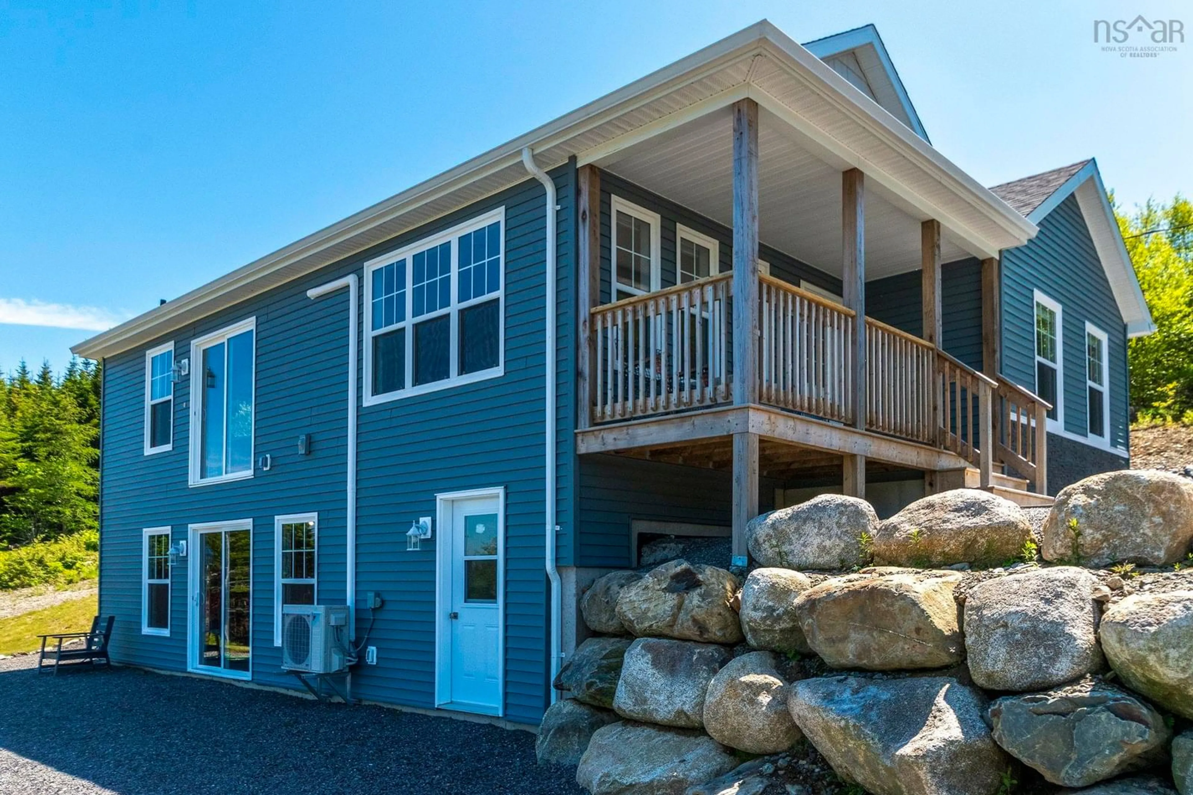 Home with vinyl exterior material, unknown for 9118 316 Hwy, New Harbour Nova Scotia B0H 1T0