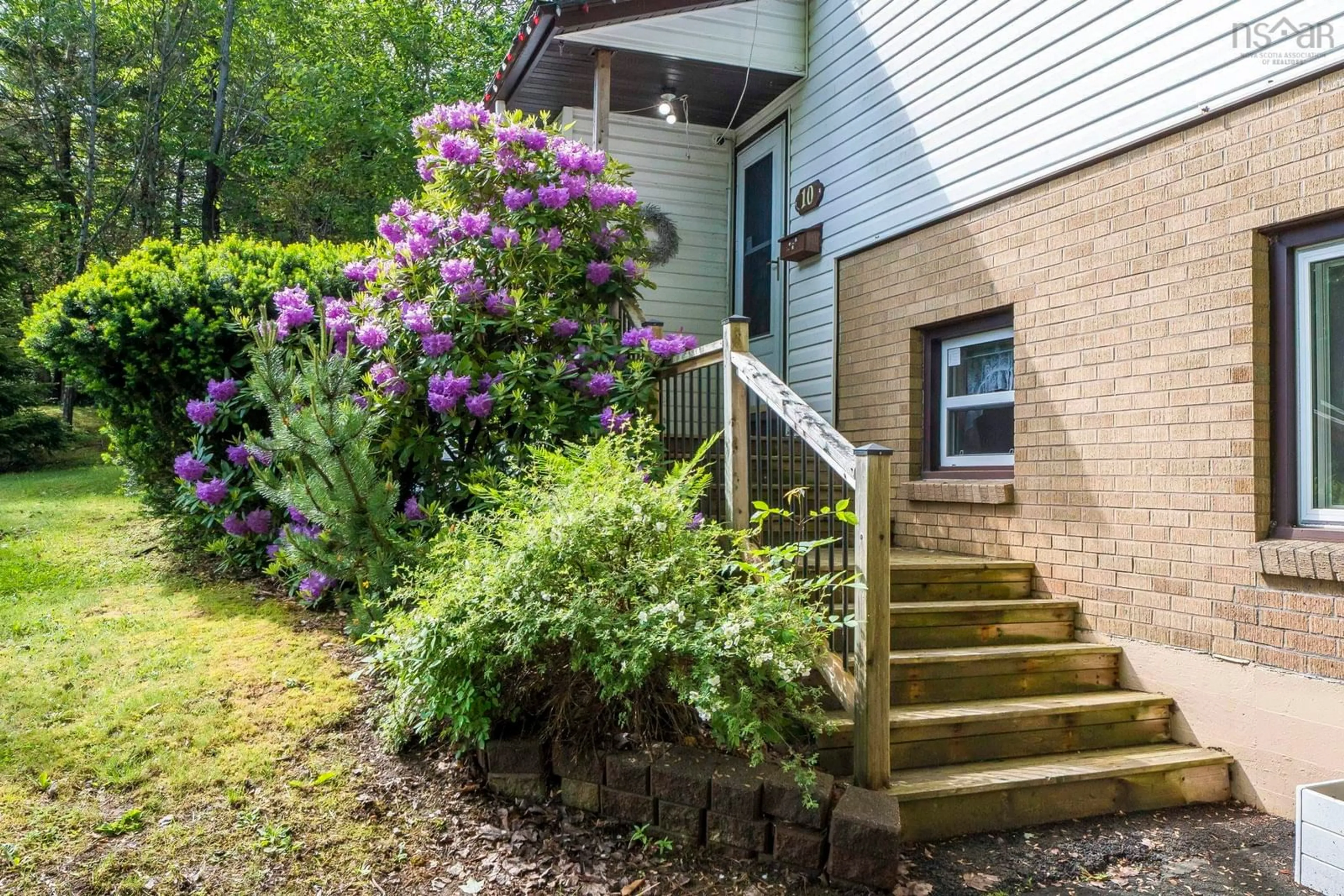 Patio, street for 10 Plymouth Street, Halifax Nova Scotia B3M 2S2