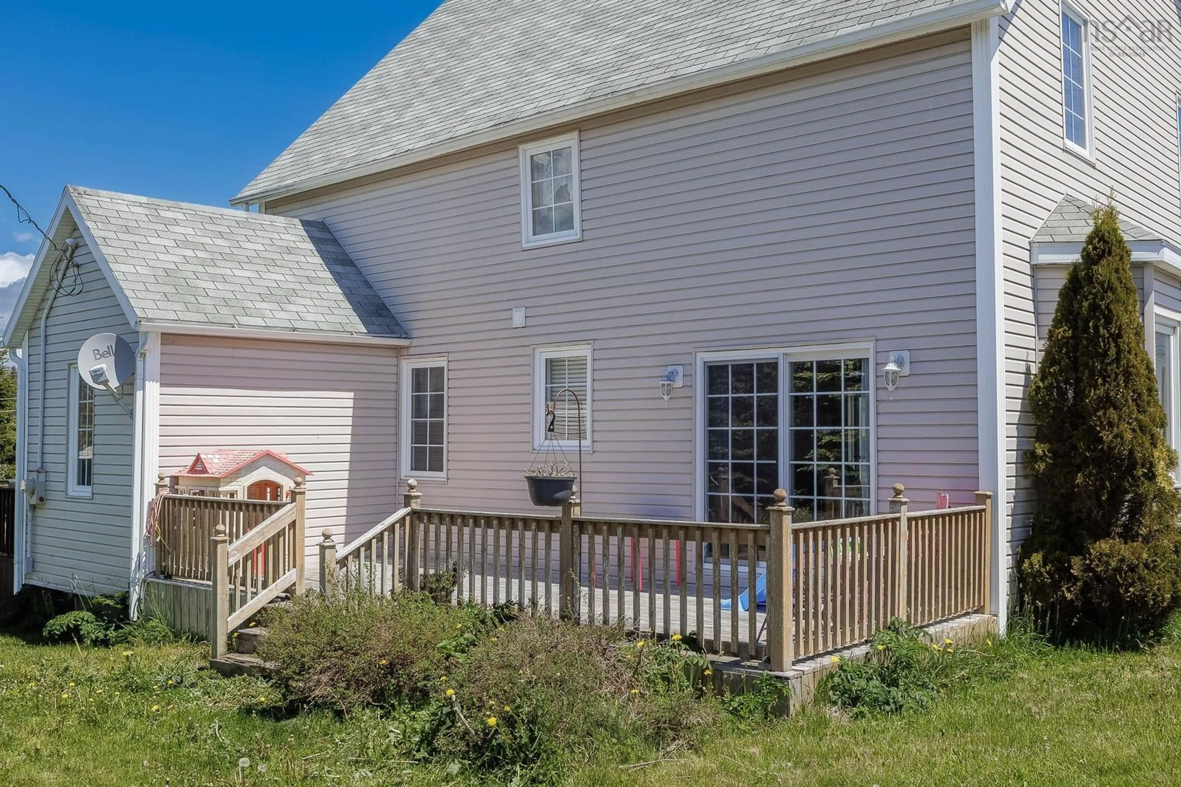 Patio, unknown for 23 Upper Warren St, Louisbourg Nova Scotia B1C 1M9