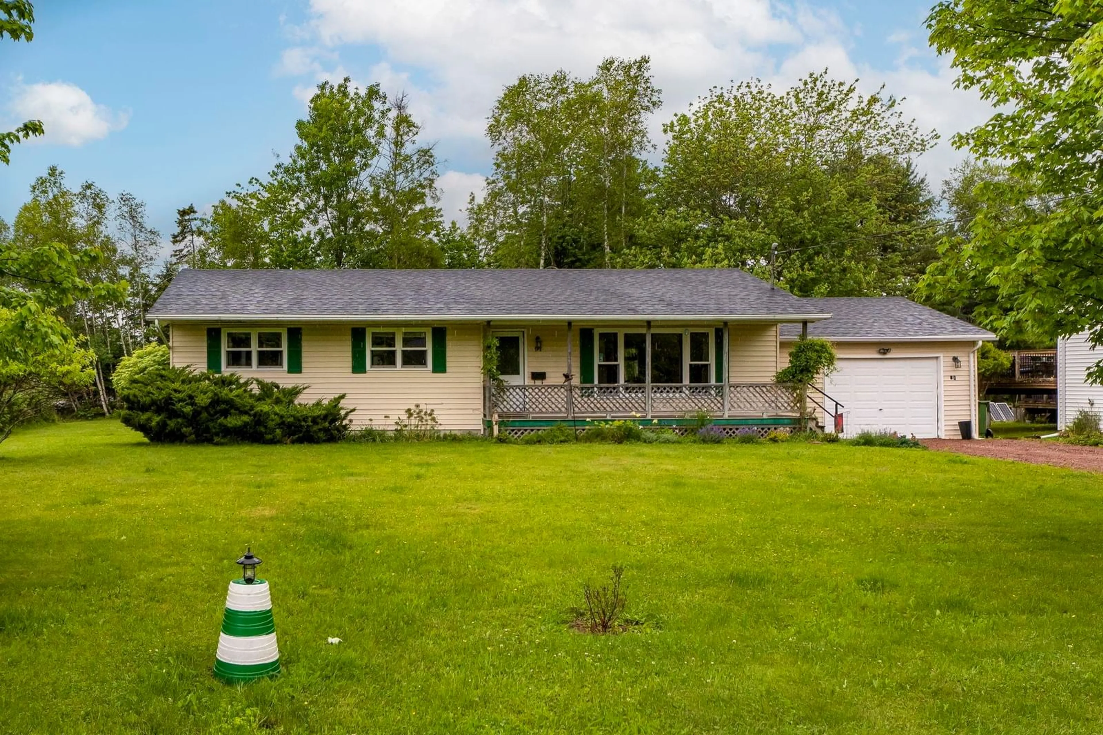 Home with vinyl exterior material, unknown for 91 Meadowland Ave, Bible Hill Nova Scotia B2N 6J9