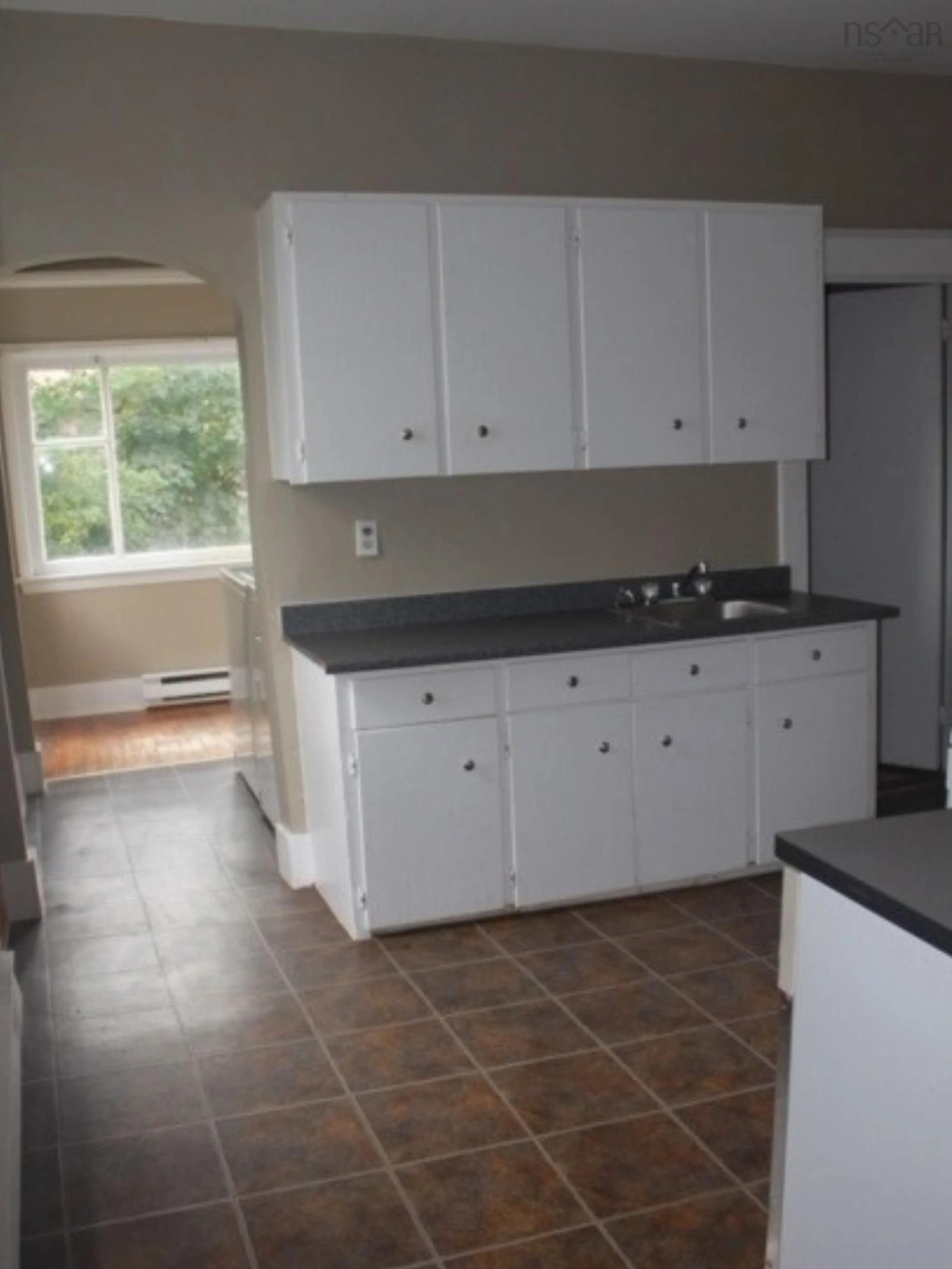 Standard kitchen, ceramic/tile floor for 217 Windmill Rd, Dartmouth Nova Scotia B3A 1G1