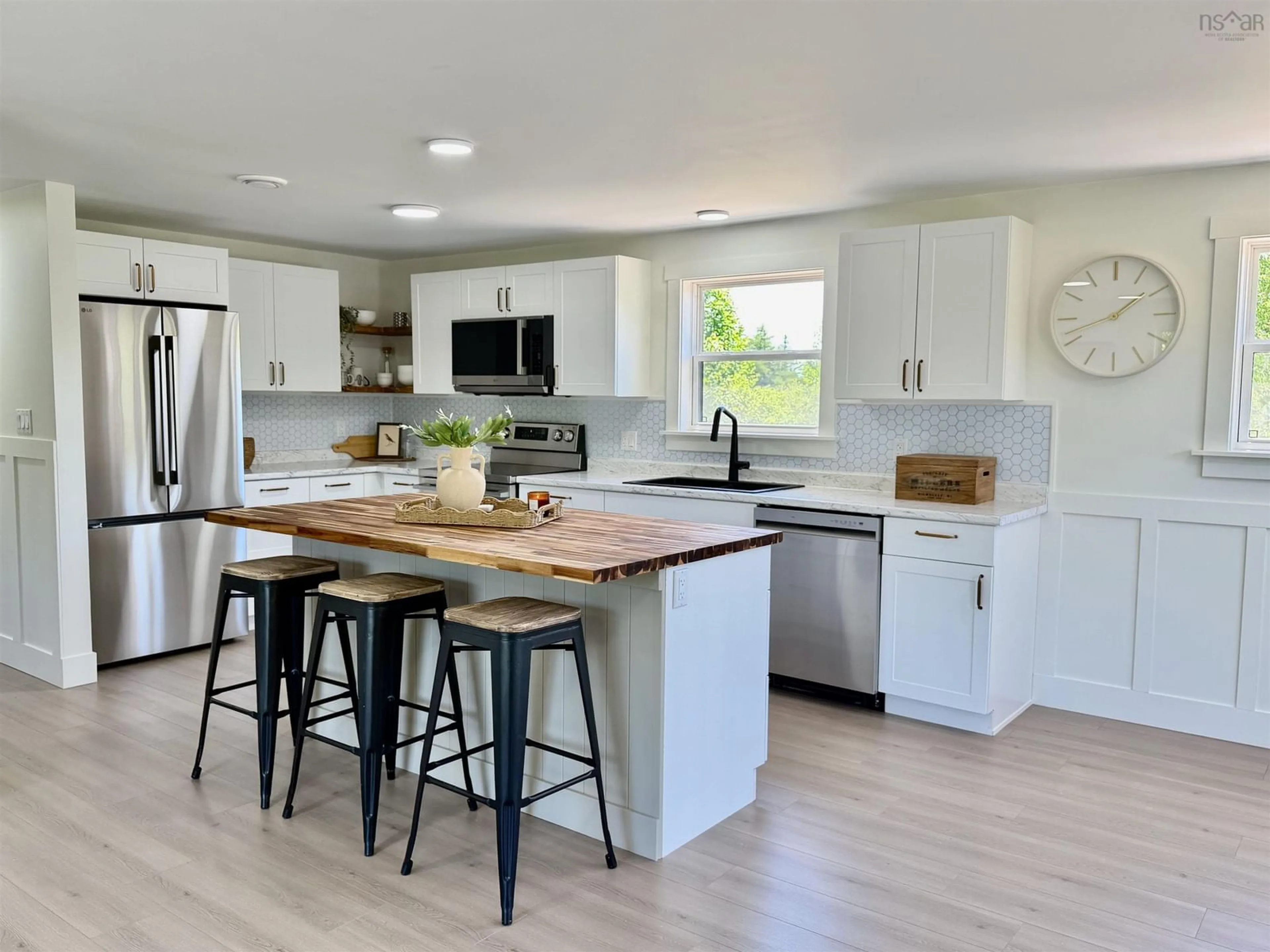 Open concept kitchen, unknown for 220 Tinkham Rd, Brooklyn Nova Scotia B5A 4A7