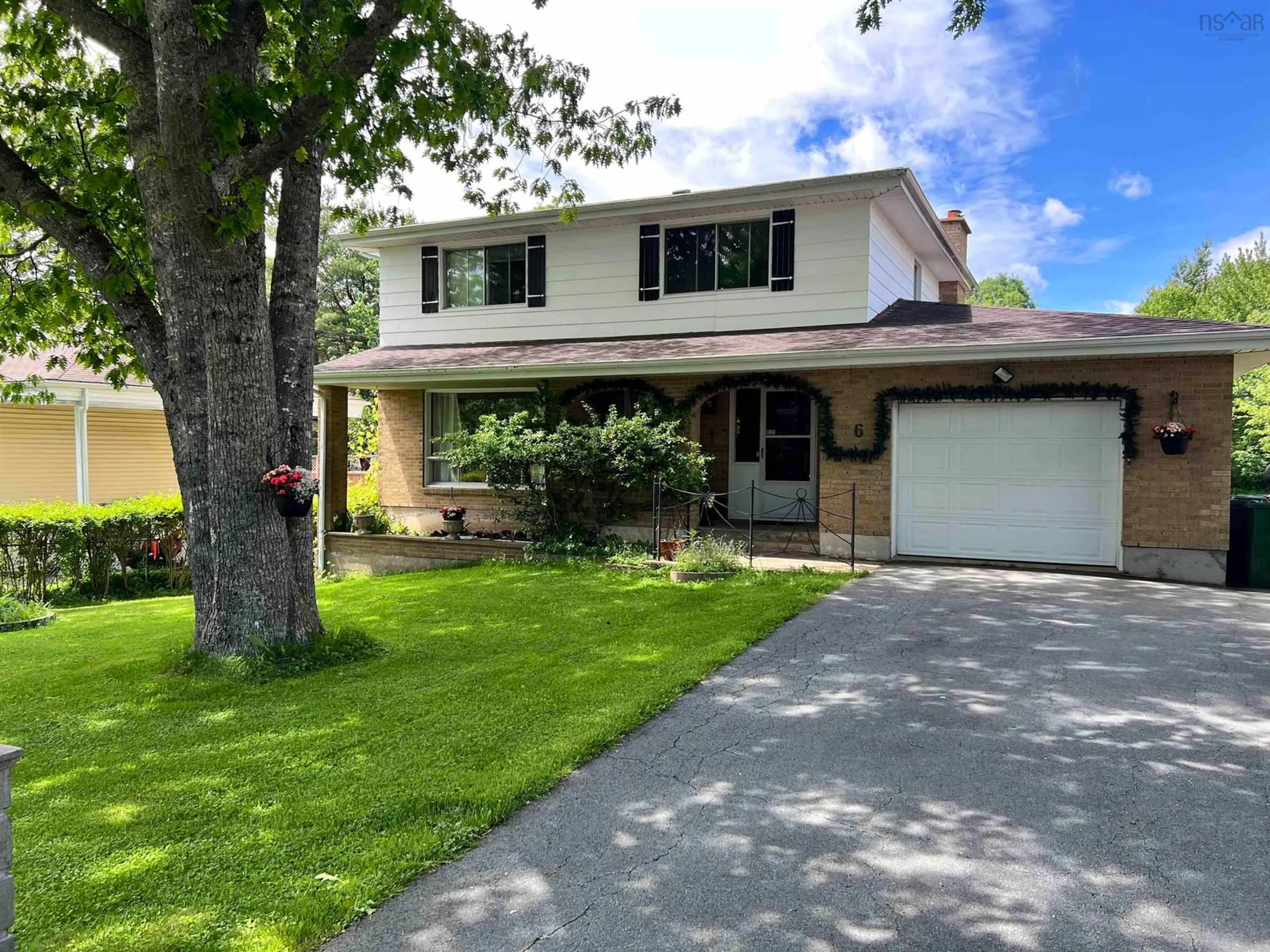 Home with vinyl exterior material, street for 6 Raymond Dr, Sackville Nova Scotia B4C 1H2