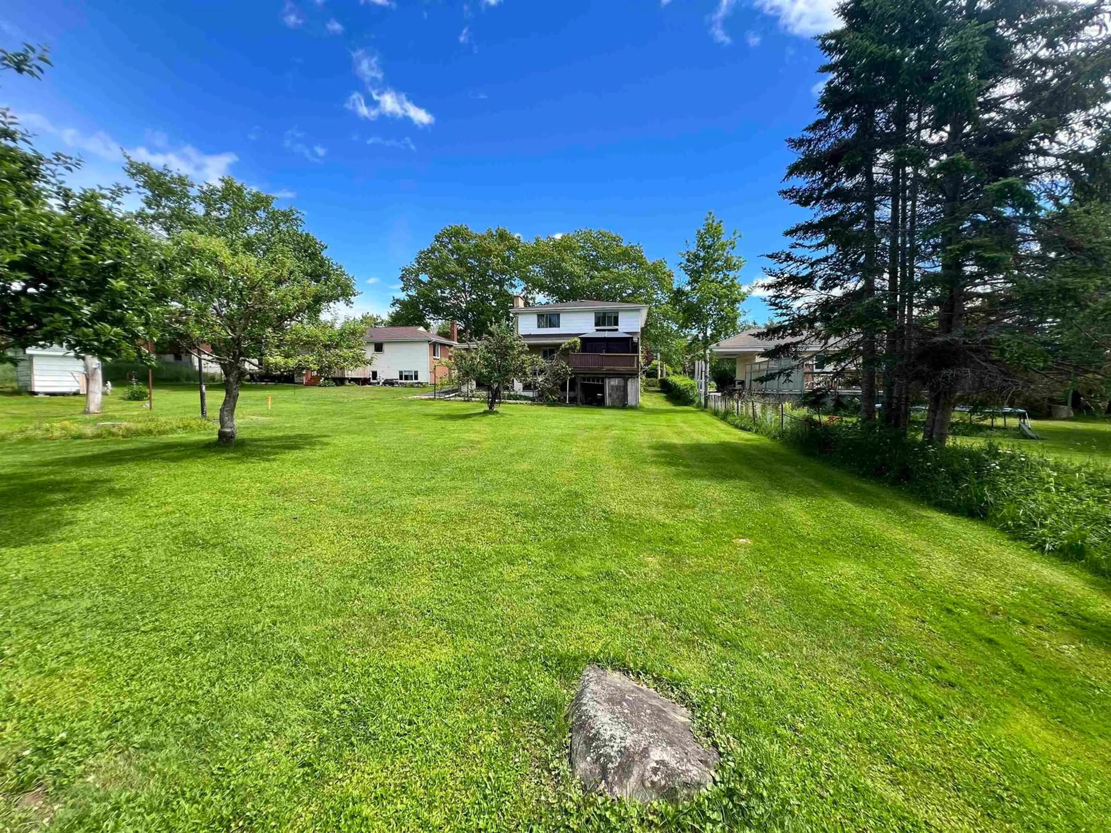 A pic from outside/outdoor area/front of a property/back of a property/a pic from drone, water/lake/river/ocean view for 6 Raymond Dr, Sackville Nova Scotia B4C 1H2