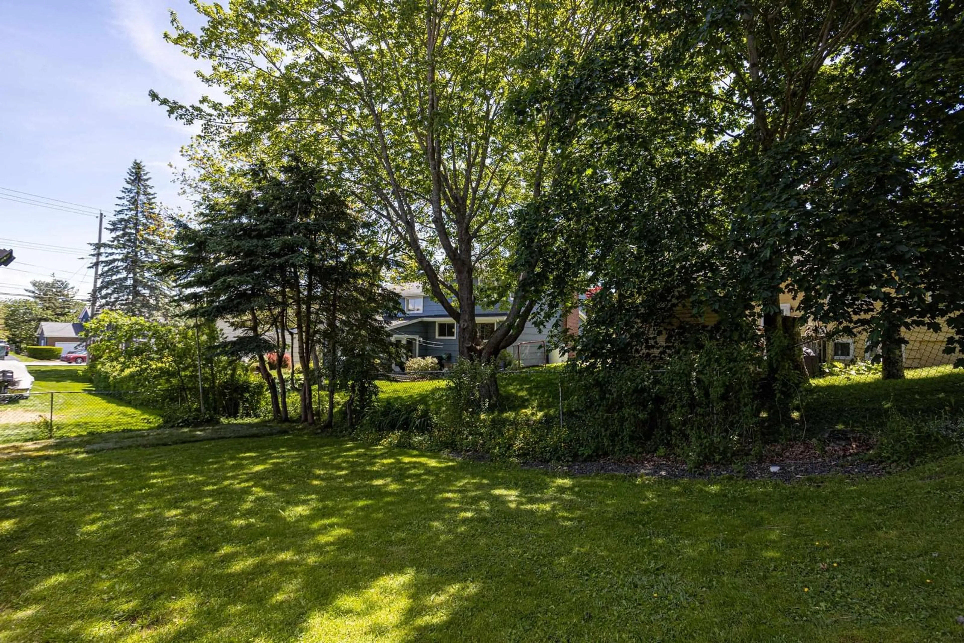 Patio, forest/trees view for 4 Piers Ave, Halifax Nova Scotia B3N 1Z3