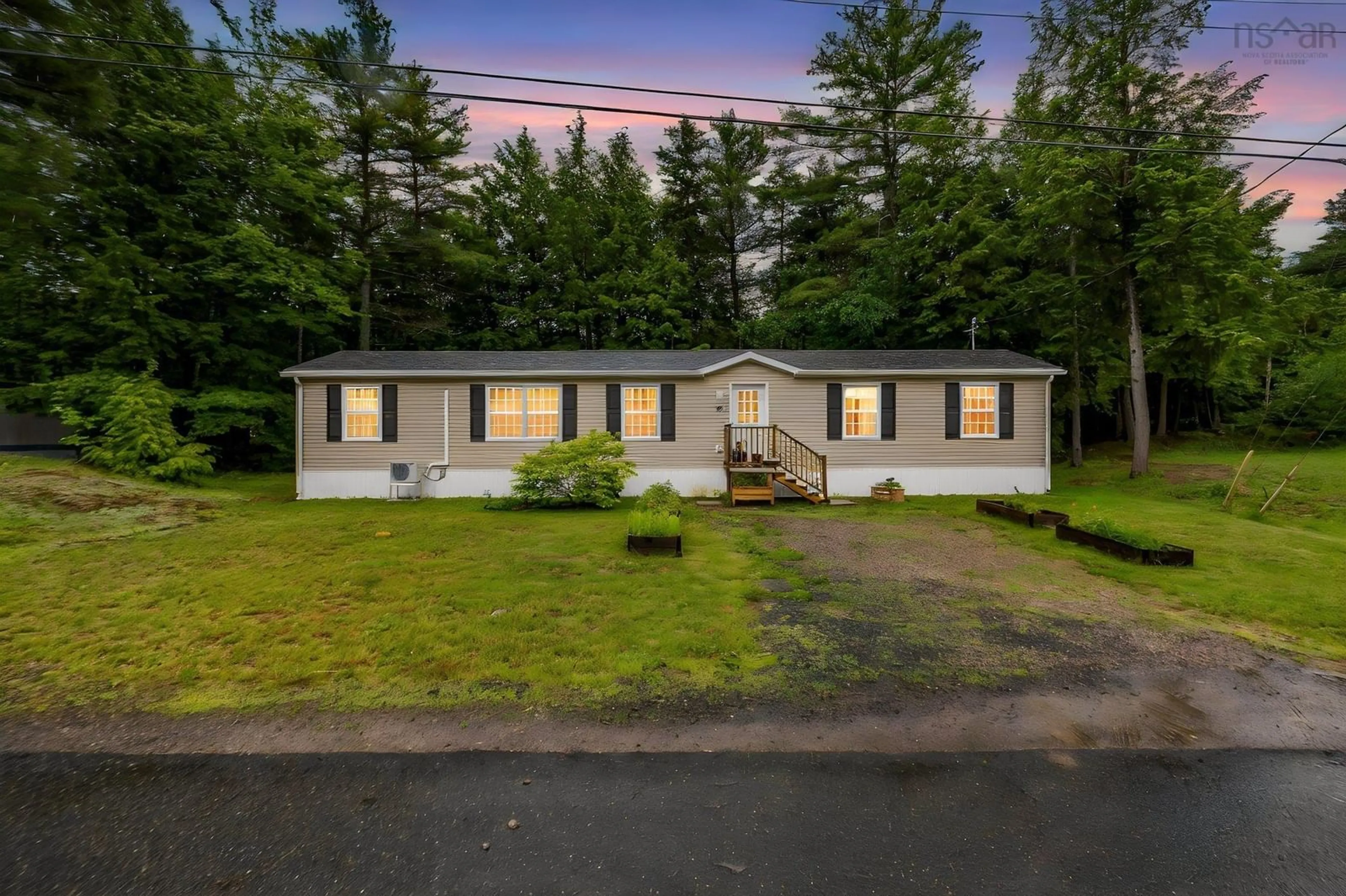 A pic from outside/outdoor area/front of a property/back of a property/a pic from drone, unknown for 33 Shelby Cres, New Minas Nova Scotia B4N 5J1