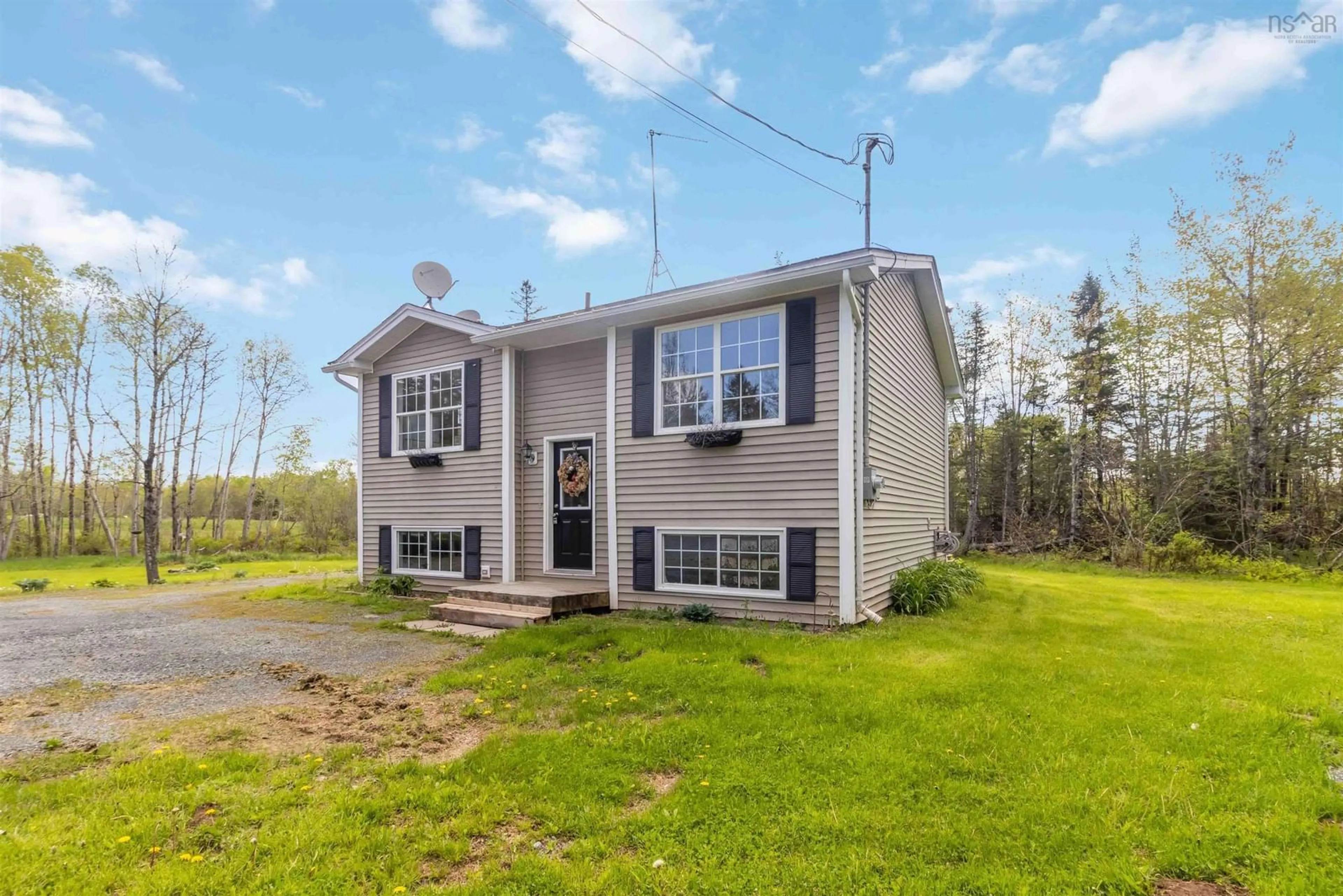 Home with vinyl exterior material, unknown for 6324 Highway 236, Five Mile River Nova Scotia B0N 1T0