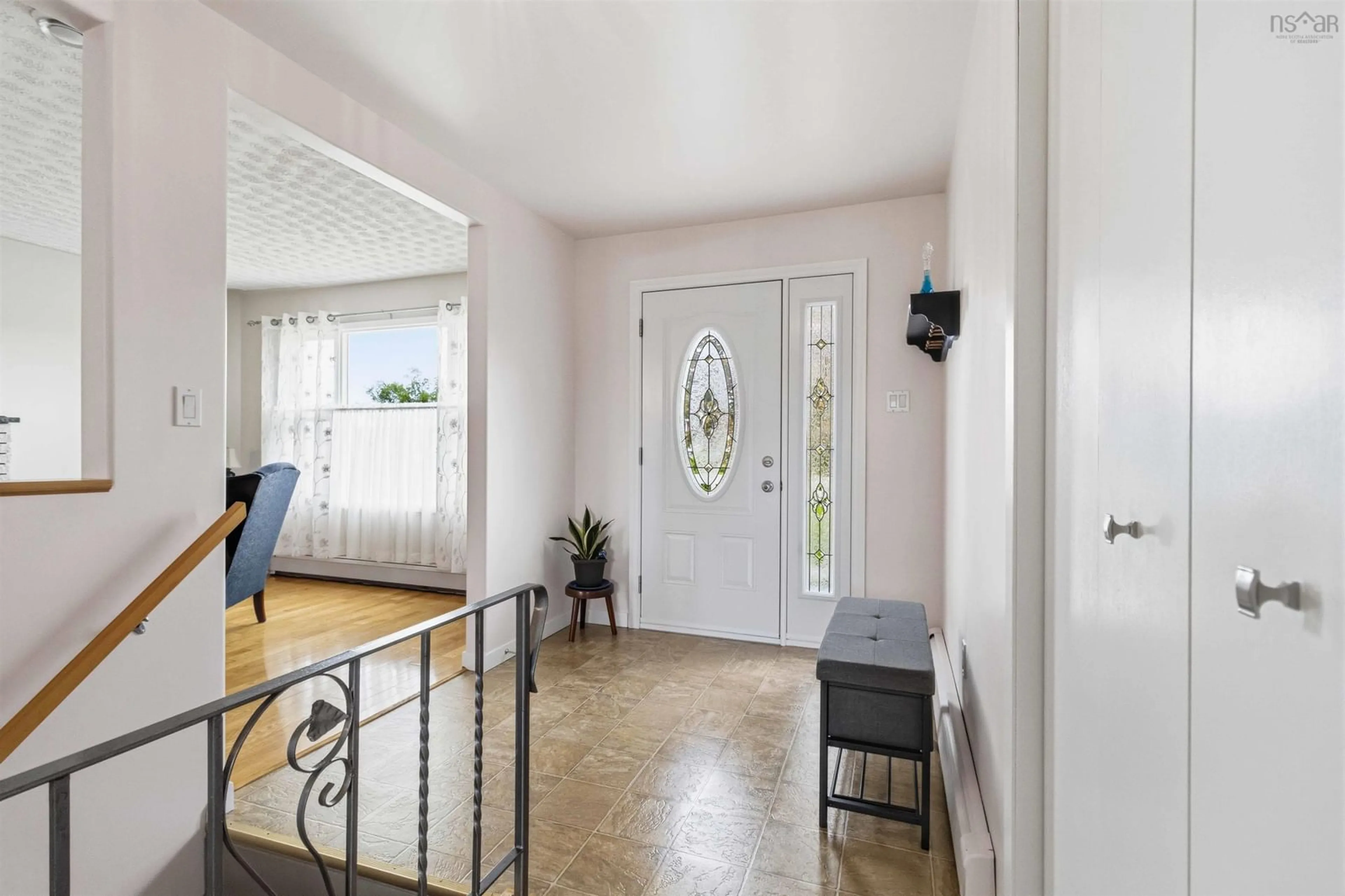 Indoor entryway for 42 Astral Dr, Cole Harbour Nova Scotia B2V 1B2