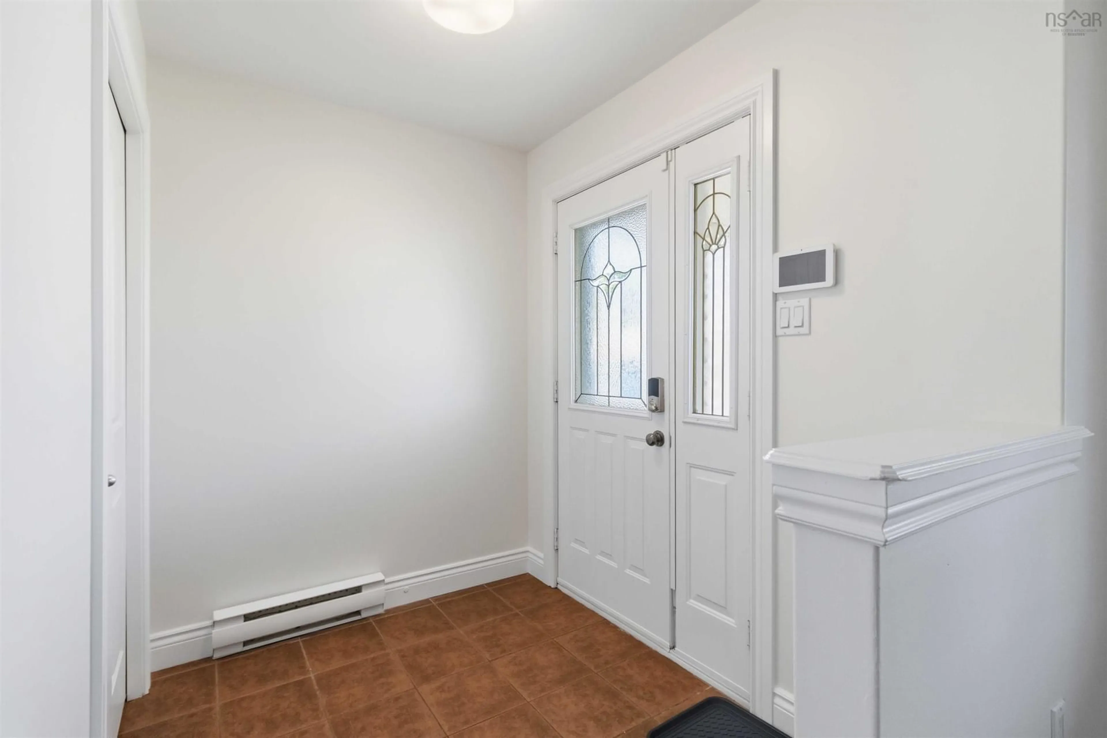 Indoor entryway for 22 Westfield Cres, Dartmouth Nova Scotia B2V 2V8