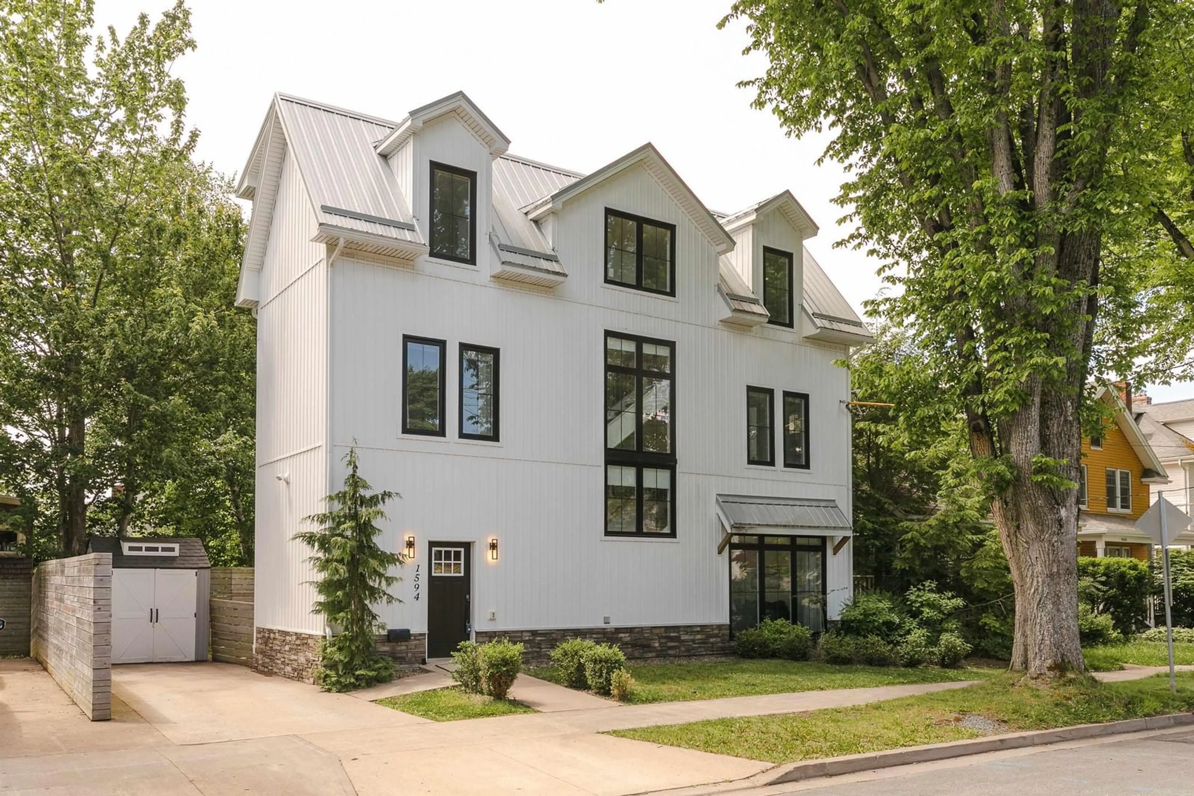 Home with brick exterior material, street for 1594 Preston, Halifax Nova Scotia B3H 3V1