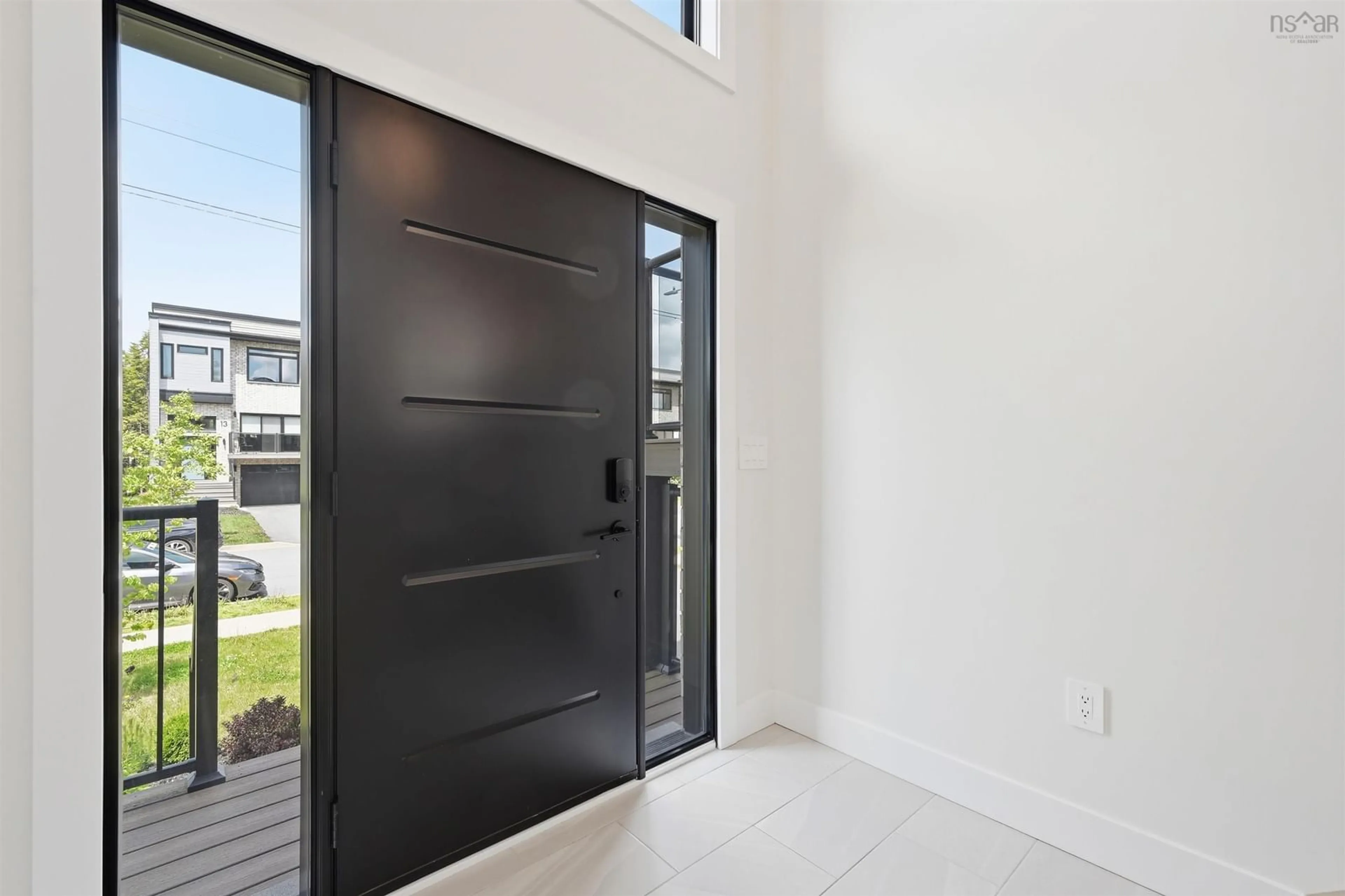 Indoor entryway for 16 Trekker Dr, Bedford Nova Scotia B4B 2K7