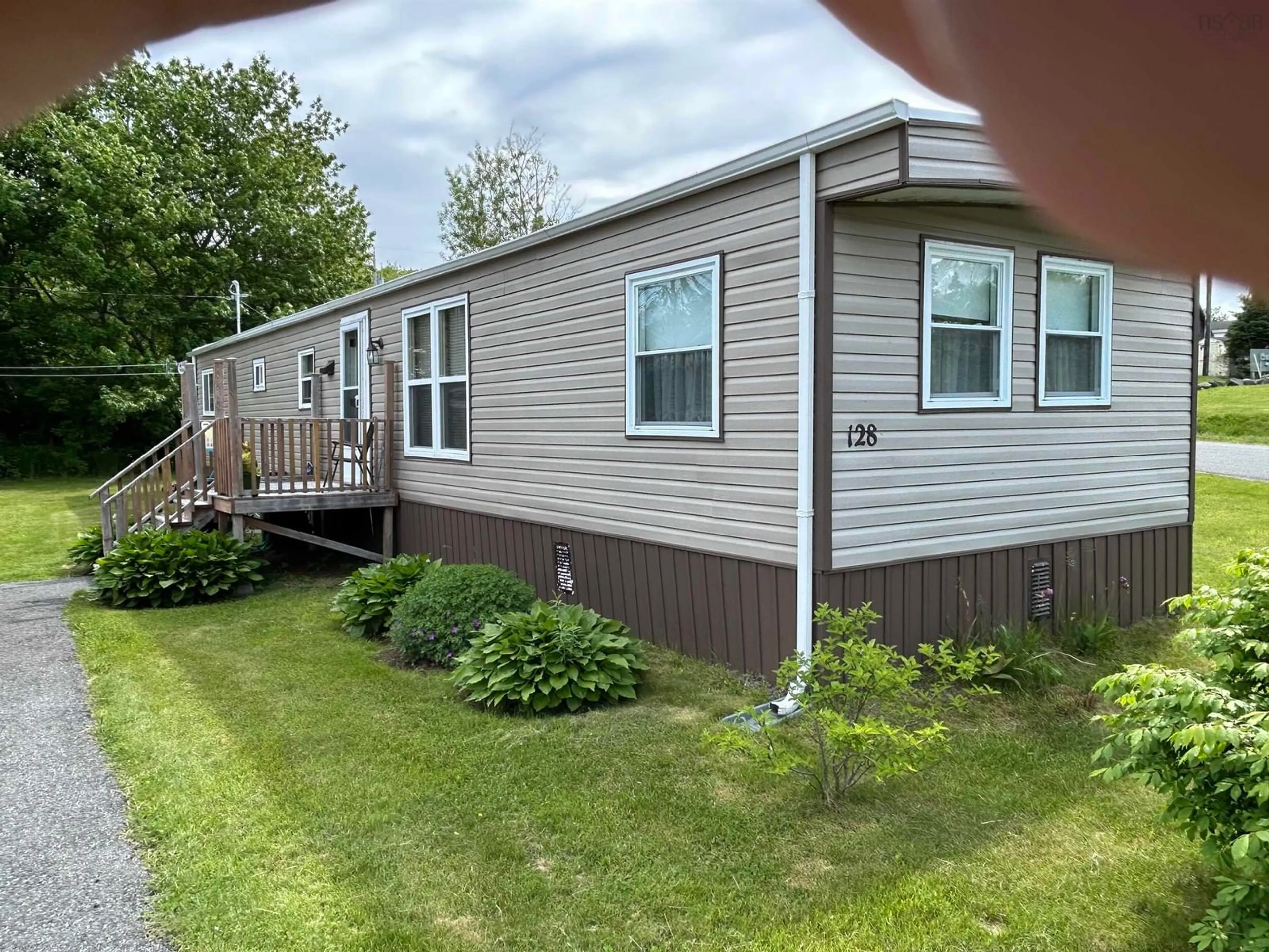 Home with vinyl exterior material, water/lake/river/ocean view for 128 Second St, Howie Centre Nova Scotia B1L 1C9