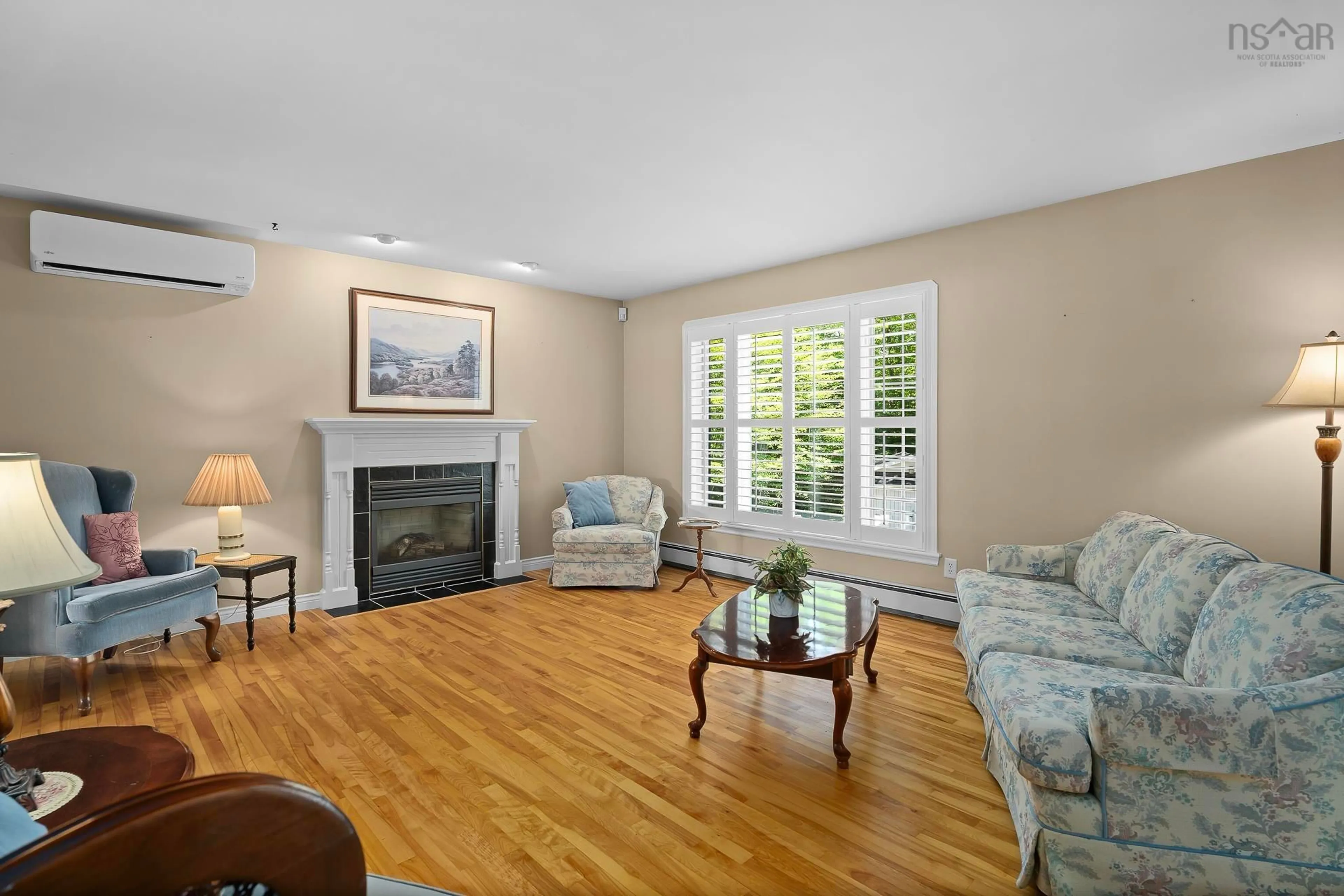 Living room with furniture, unknown for 34 Forestview Way, Beaver Bank Nova Scotia B4G 1G2