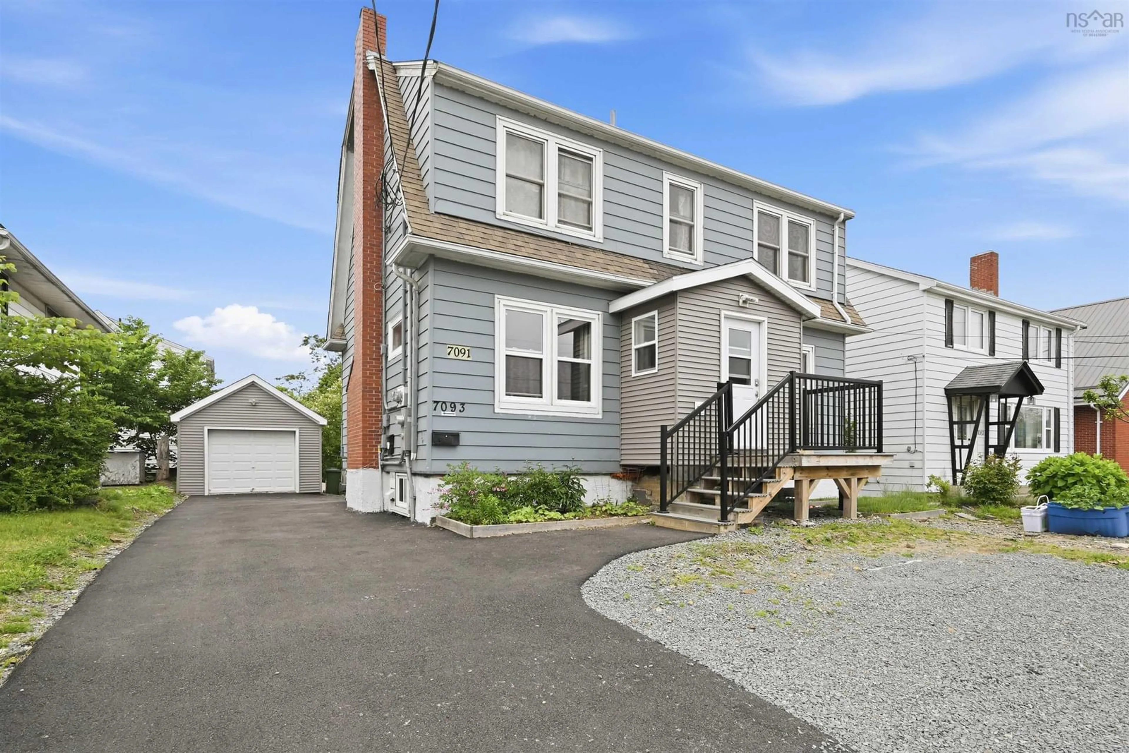 Unknown for 7091/7093 Bayers Rd, Halifax Nova Scotia B3L 2C5