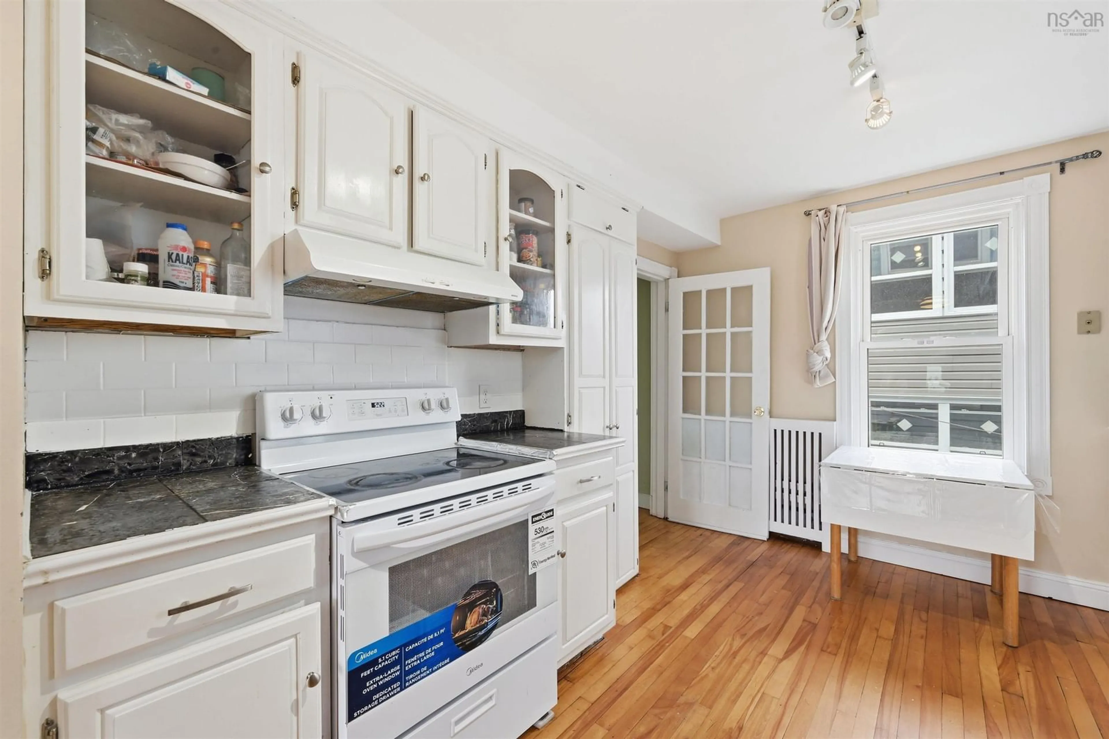 Unknown for 7091/7093 Bayers Rd, Halifax Nova Scotia B3L 2C5