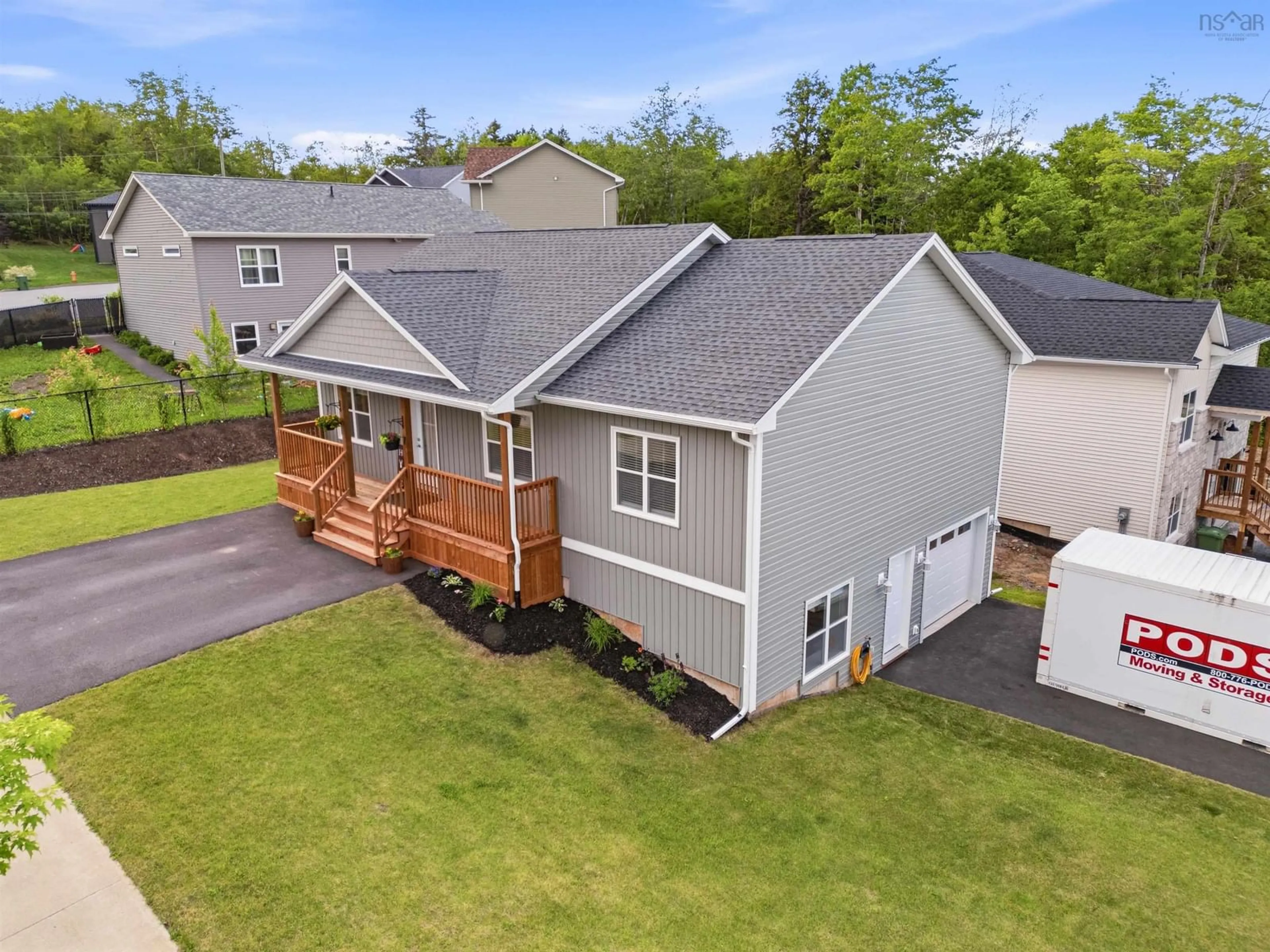 A pic from outside/outdoor area/front of a property/back of a property/a pic from drone, street for 7 Splinter Crt, Beaver Bank Nova Scotia B4G 0C7