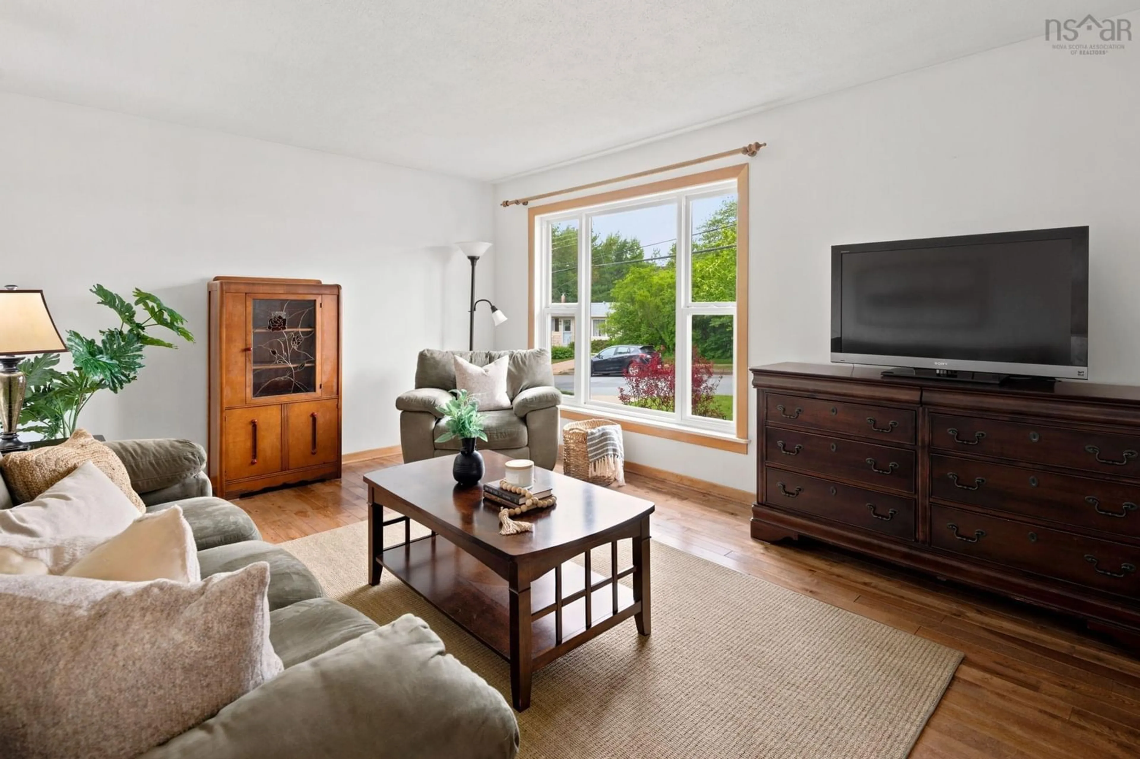 Living room with furniture, unknown for 443 Arklow Drive, Cole Harbour, Cole Harbour Nova Scotia B2W 2S1