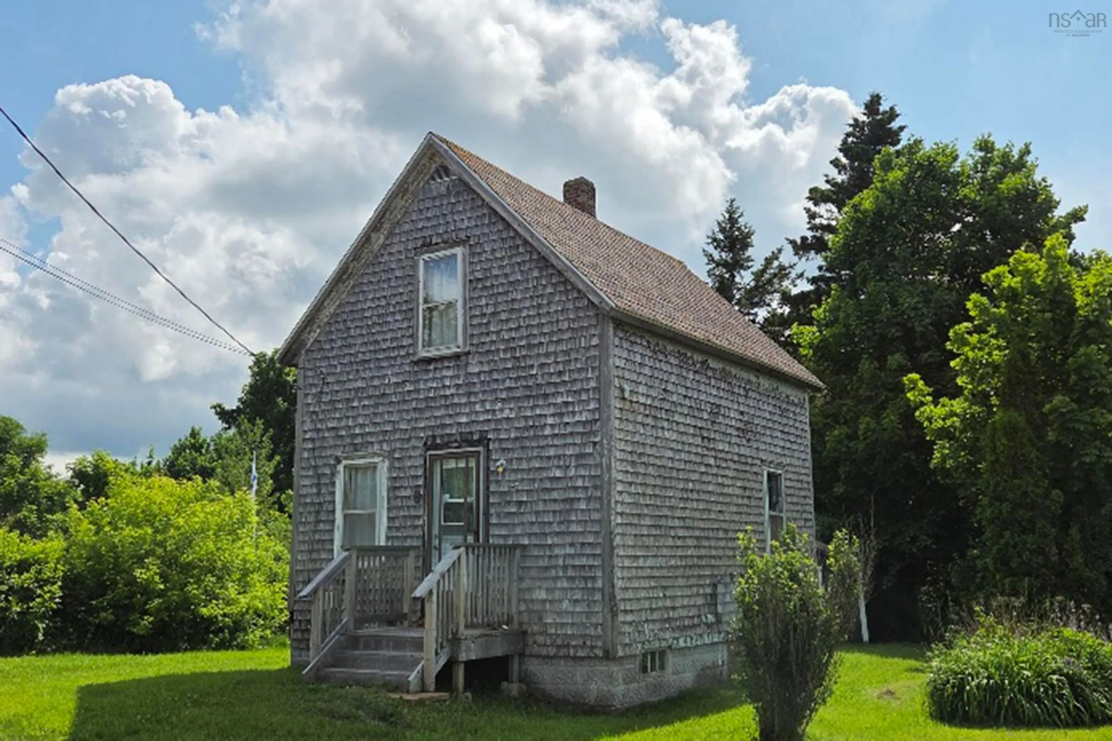 Shed for 8 Grey St, Springhill Nova Scotia B0M 1X0