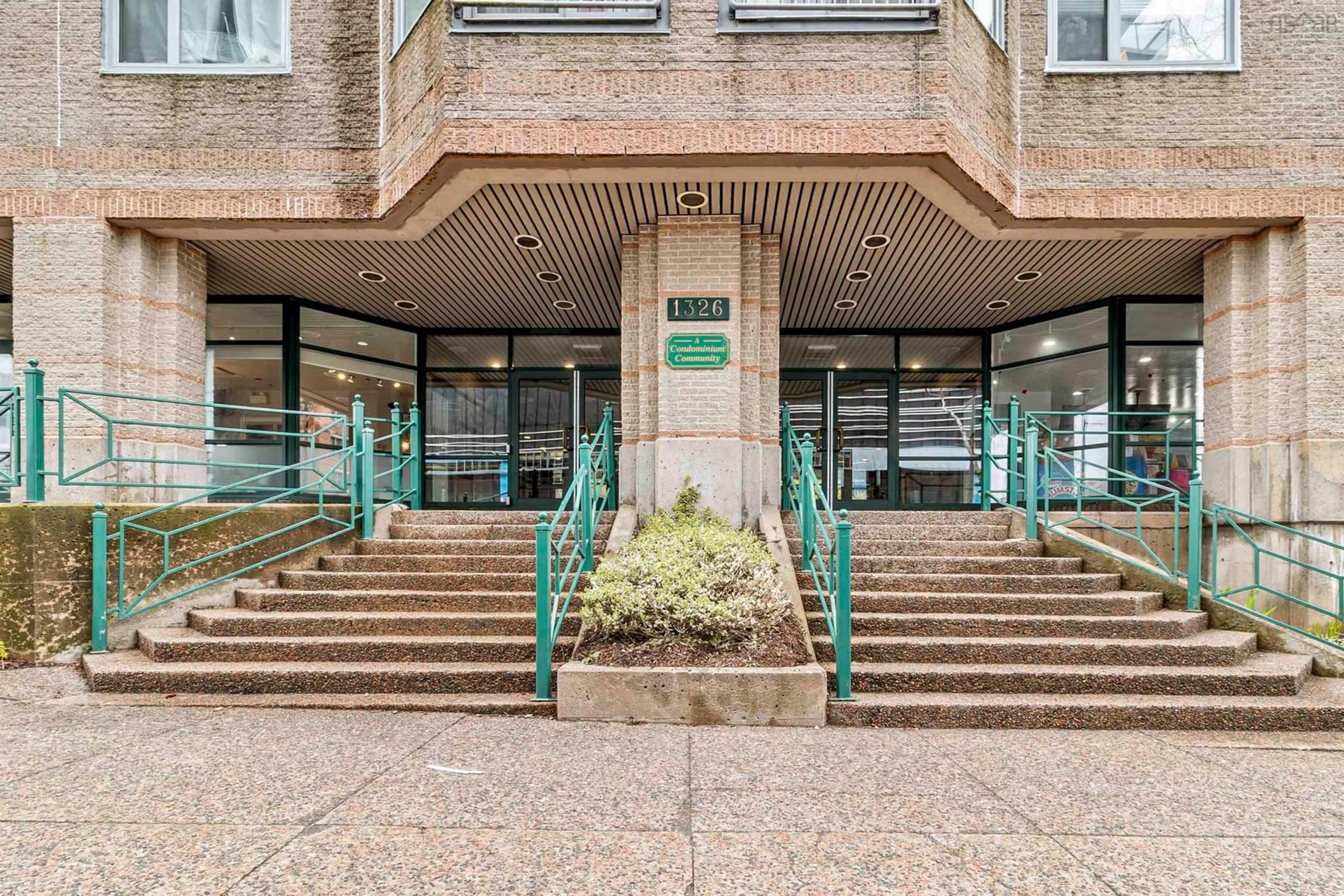 Indoor foyer for 1326 Lower Water St #106, Halifax Nova Scotia B3J 3R3
