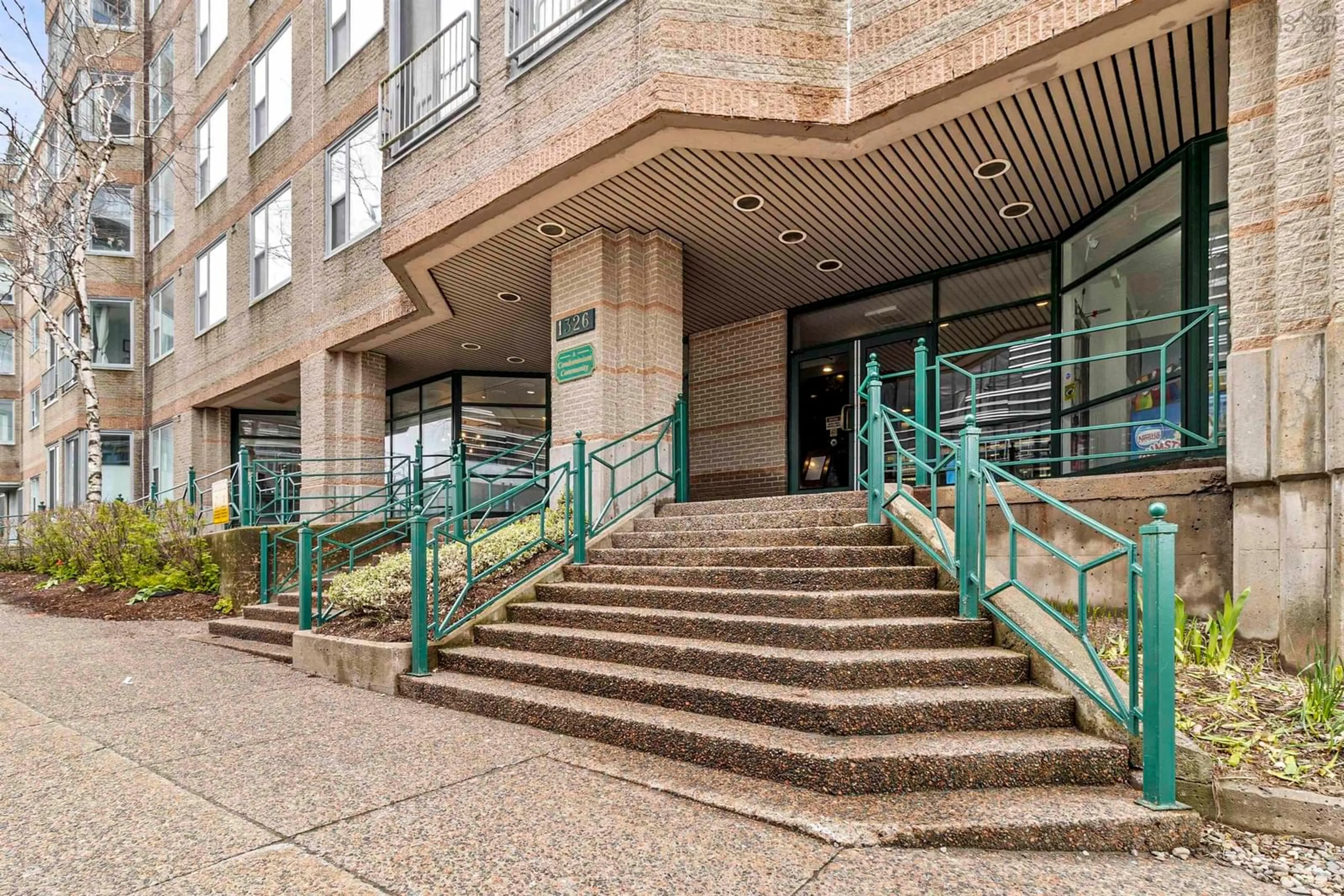 Indoor foyer for 1326 Lower Water St #106, Halifax Nova Scotia B3J 3R3