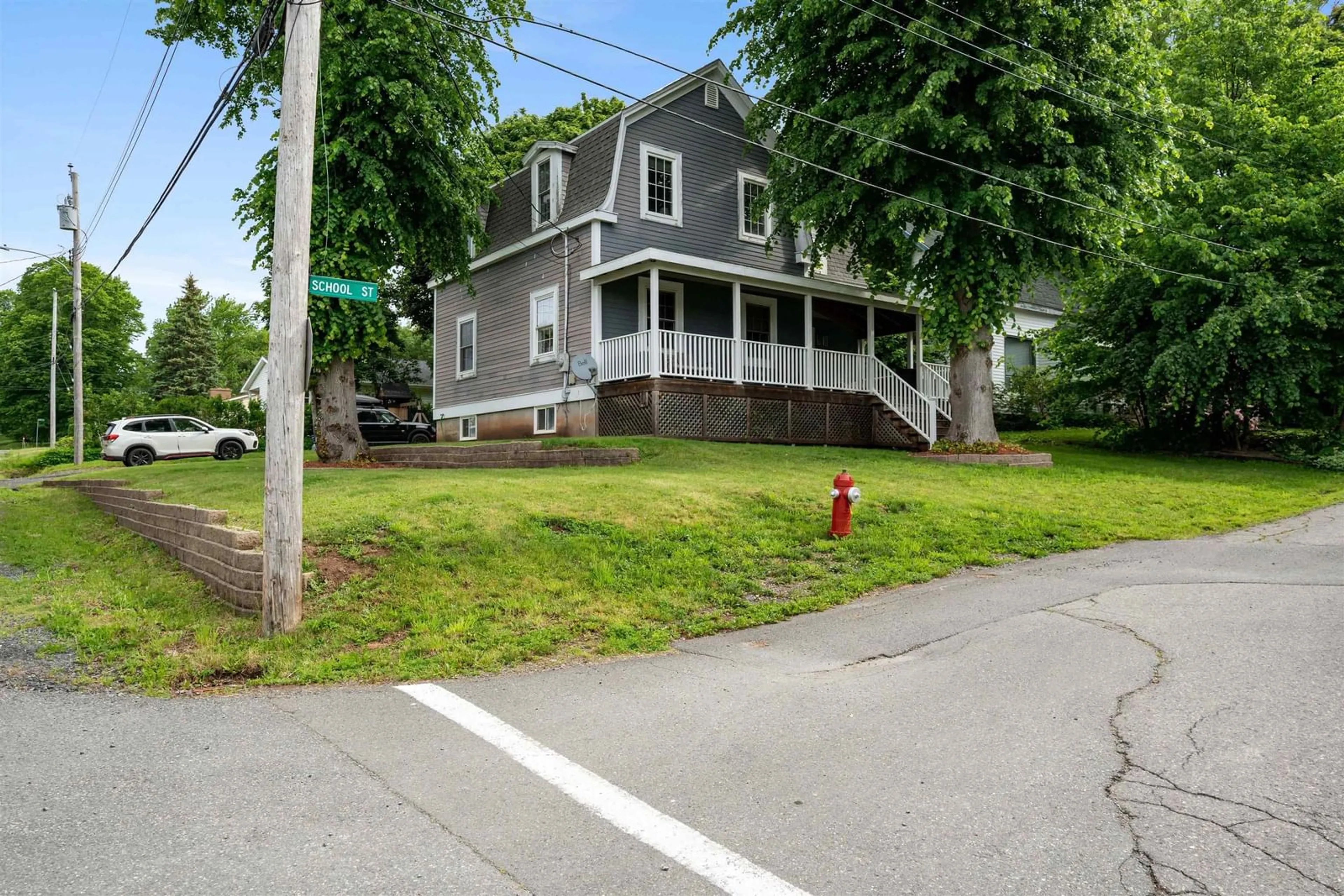 A pic from outside/outdoor area/front of a property/back of a property/a pic from drone, street for 40 School St, Pictou Nova Scotia B0K 1H0