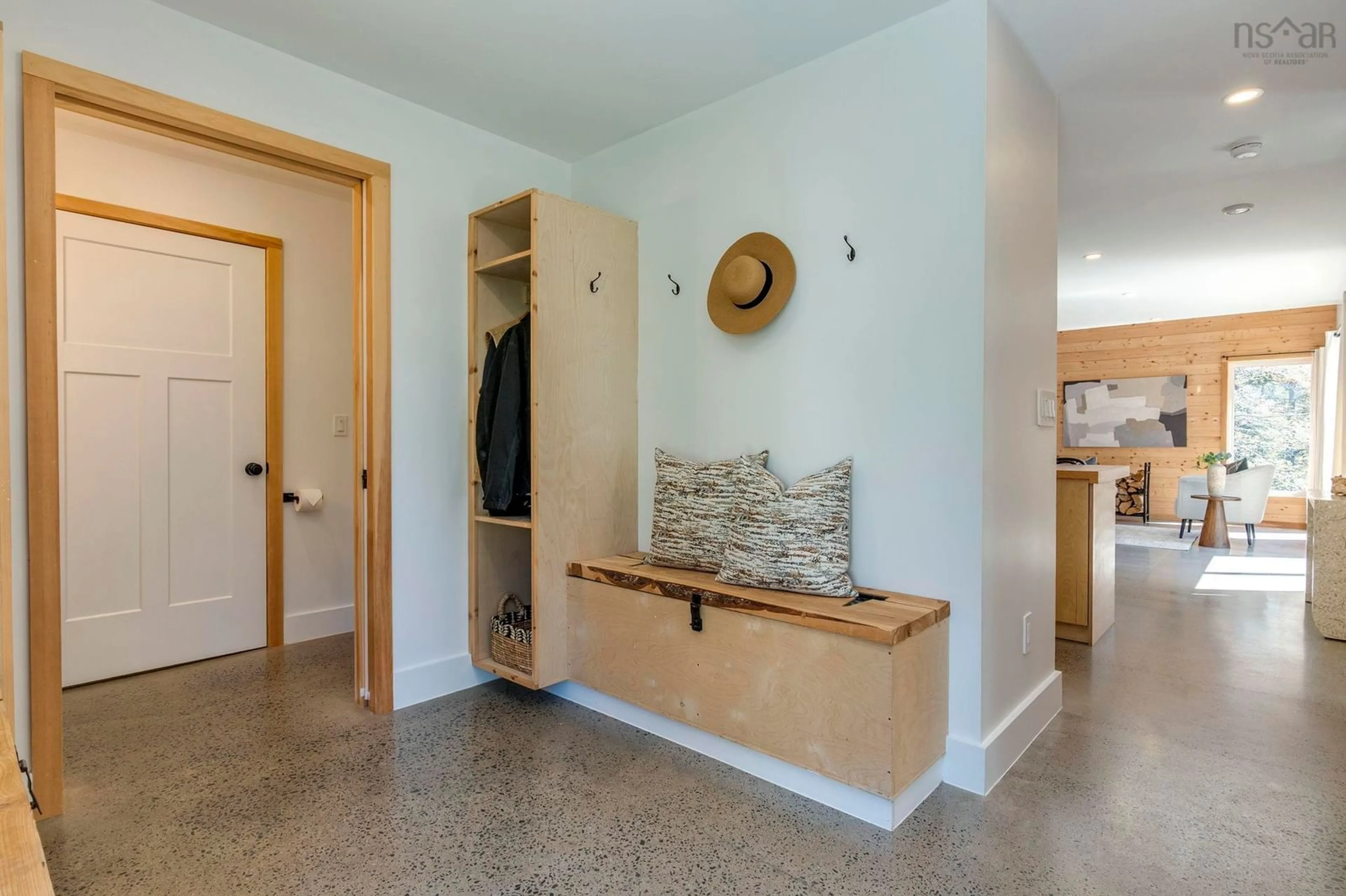 Indoor entryway for 5 West Lawrencetown Rd, Lawrencetown Nova Scotia B2Z 1S4