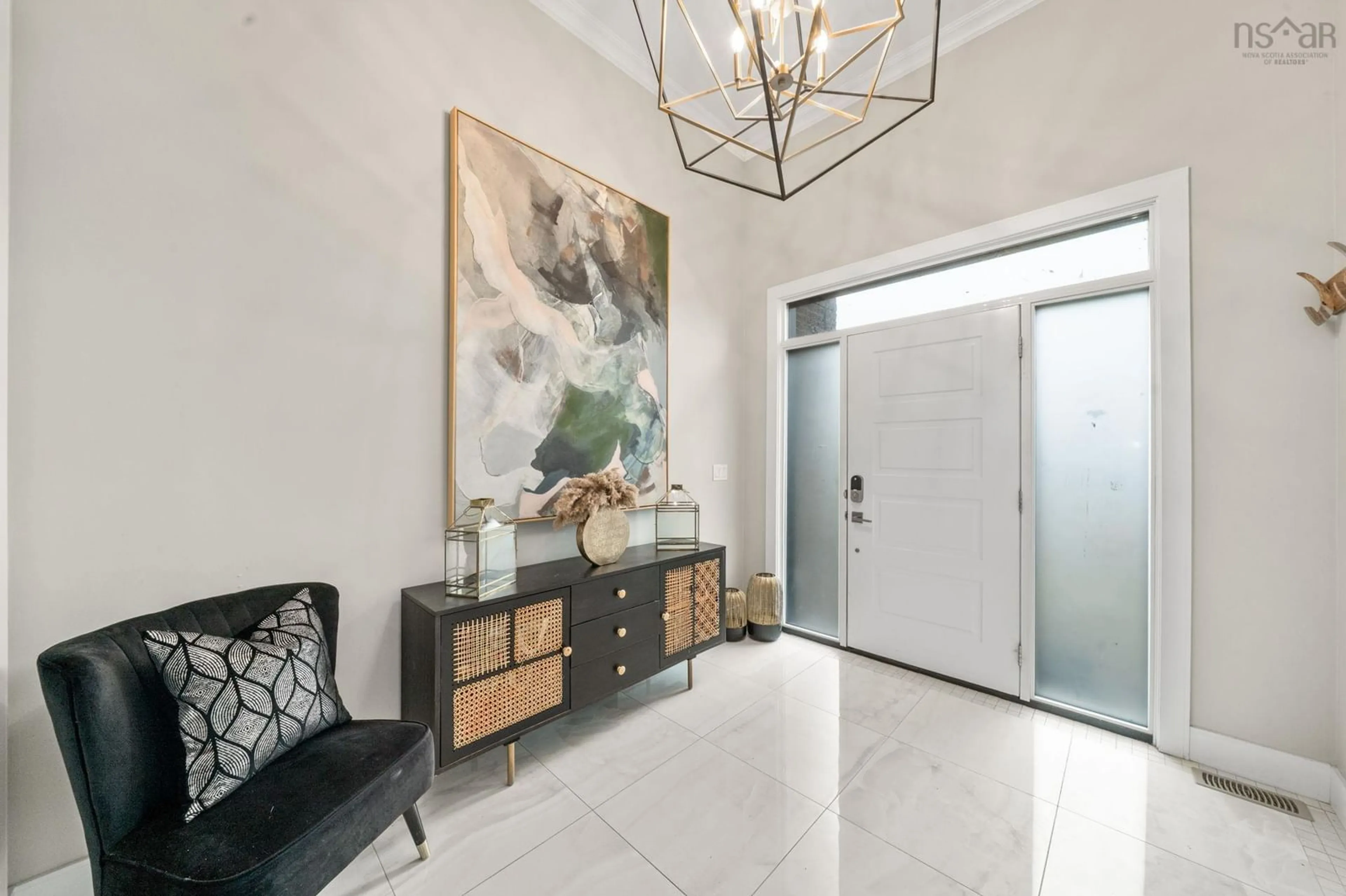 Indoor foyer for 70 Bradford Pl, Bedford West Nova Scotia B4B 0R6