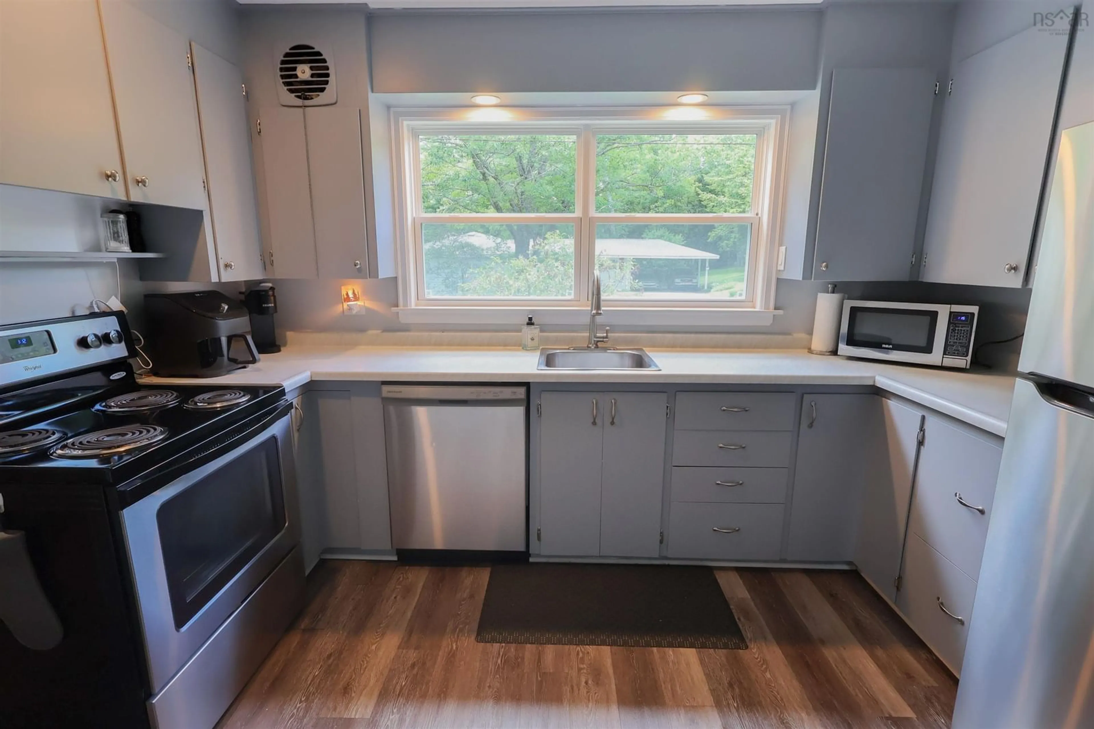 Standard kitchen, unknown for 99 Walnut St, Bridgewater Nova Scotia B4V 1L7