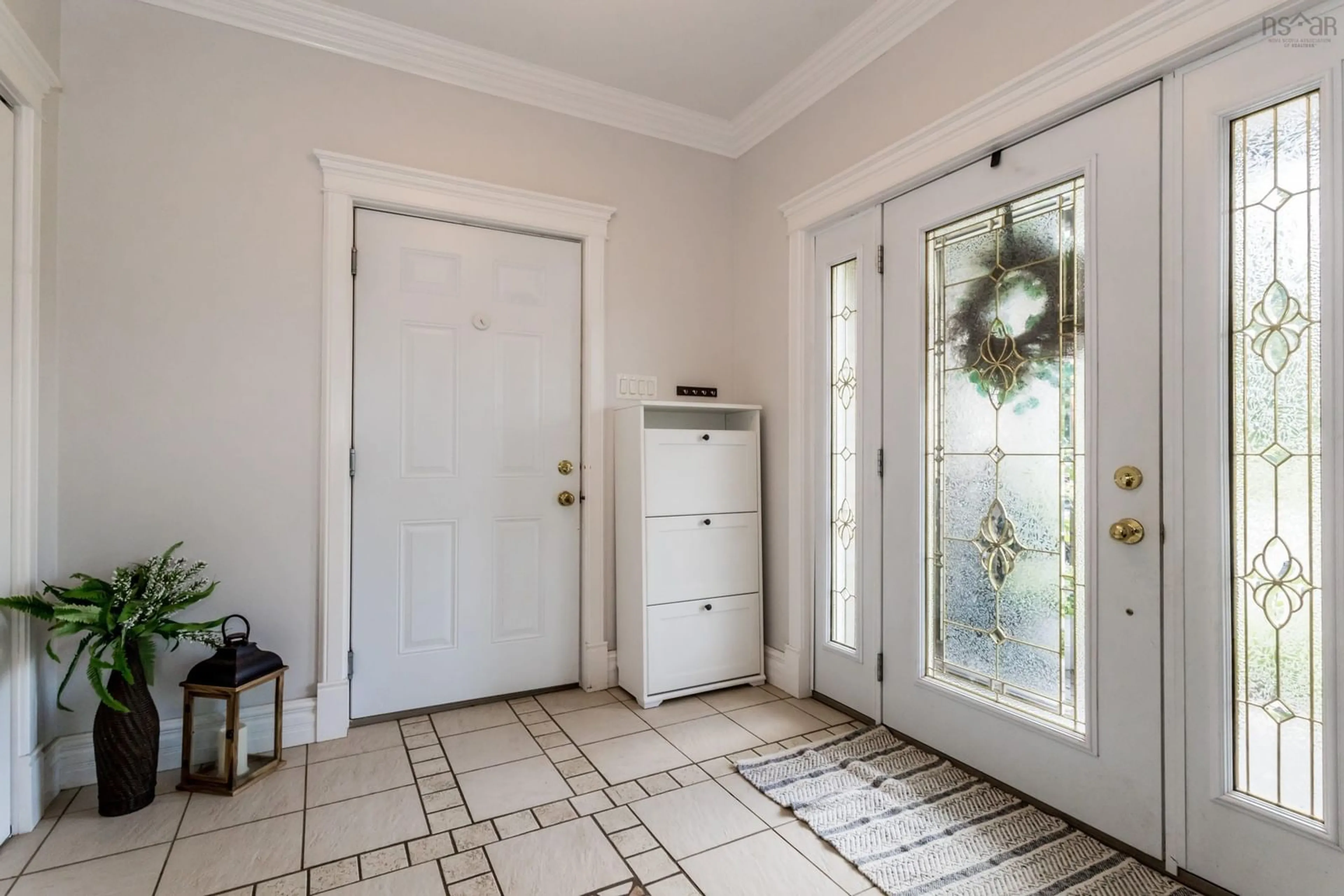 Indoor entryway for 81 Terra Nova Dr, Greenwood Nova Scotia B0P 1R0