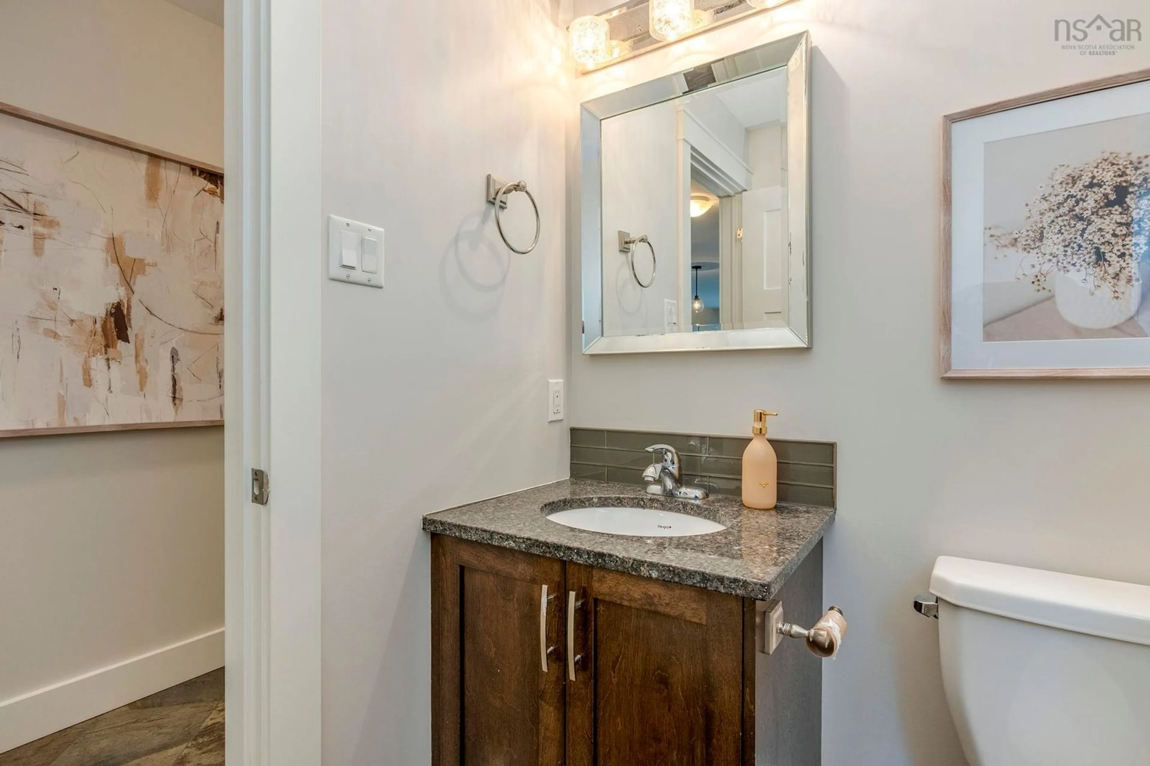 Standard bathroom, ceramic/tile floor for 18 Larkview Terr, Bedford Nova Scotia B4B 0P2
