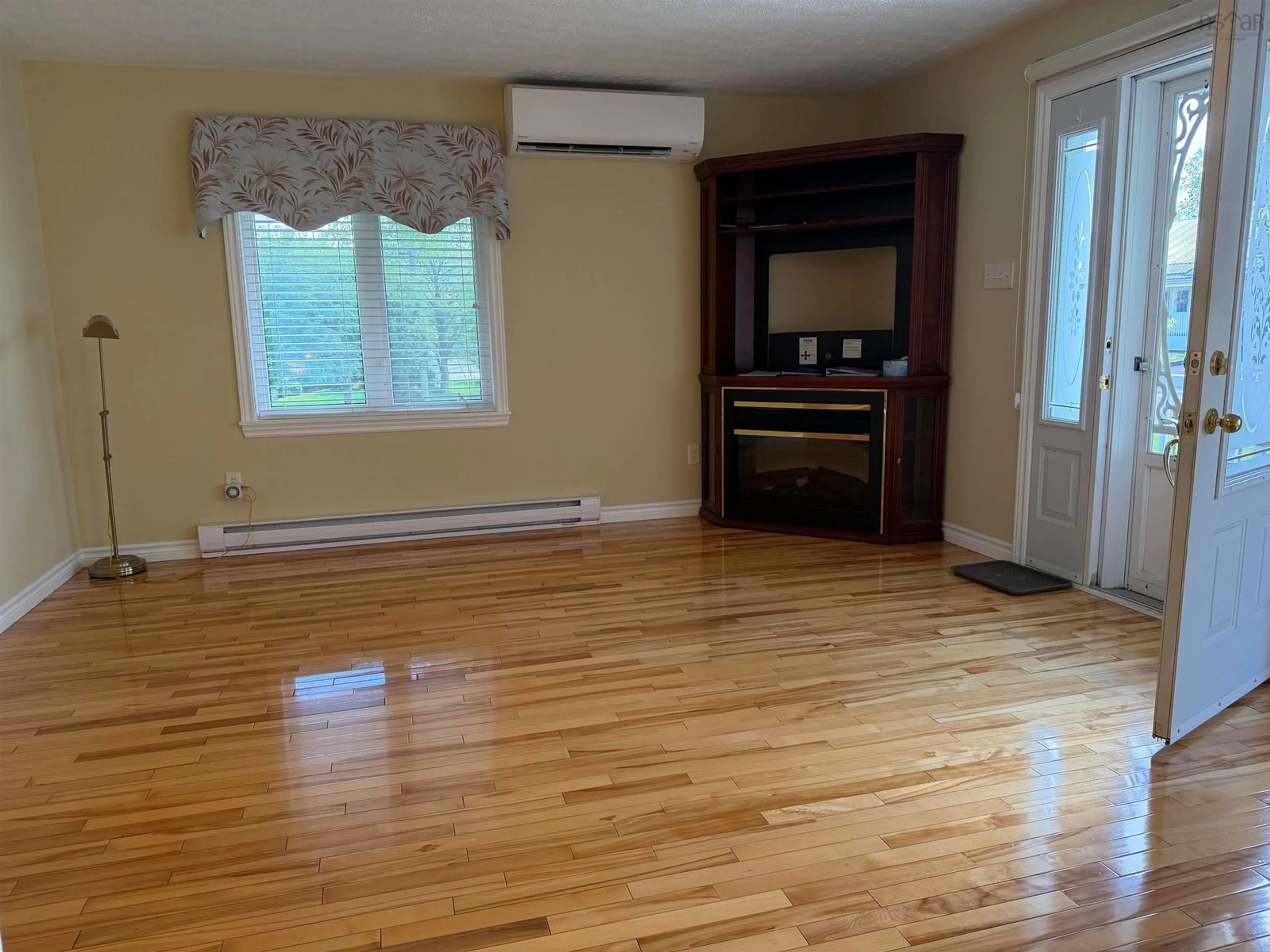 A pic of a room for 27 Wellington Crt, Truro Nova Scotia B2N 6M9