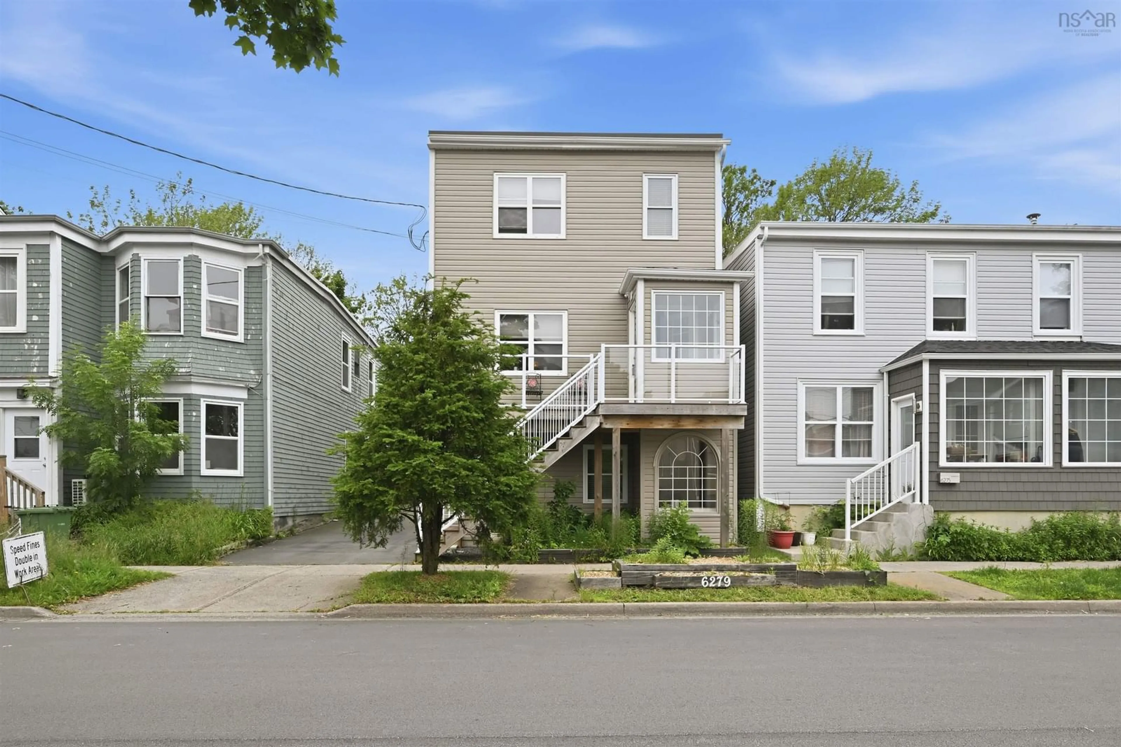 Home with vinyl exterior material, street for 6279 Yale St, Halifax Nova Scotia B3L 1C9