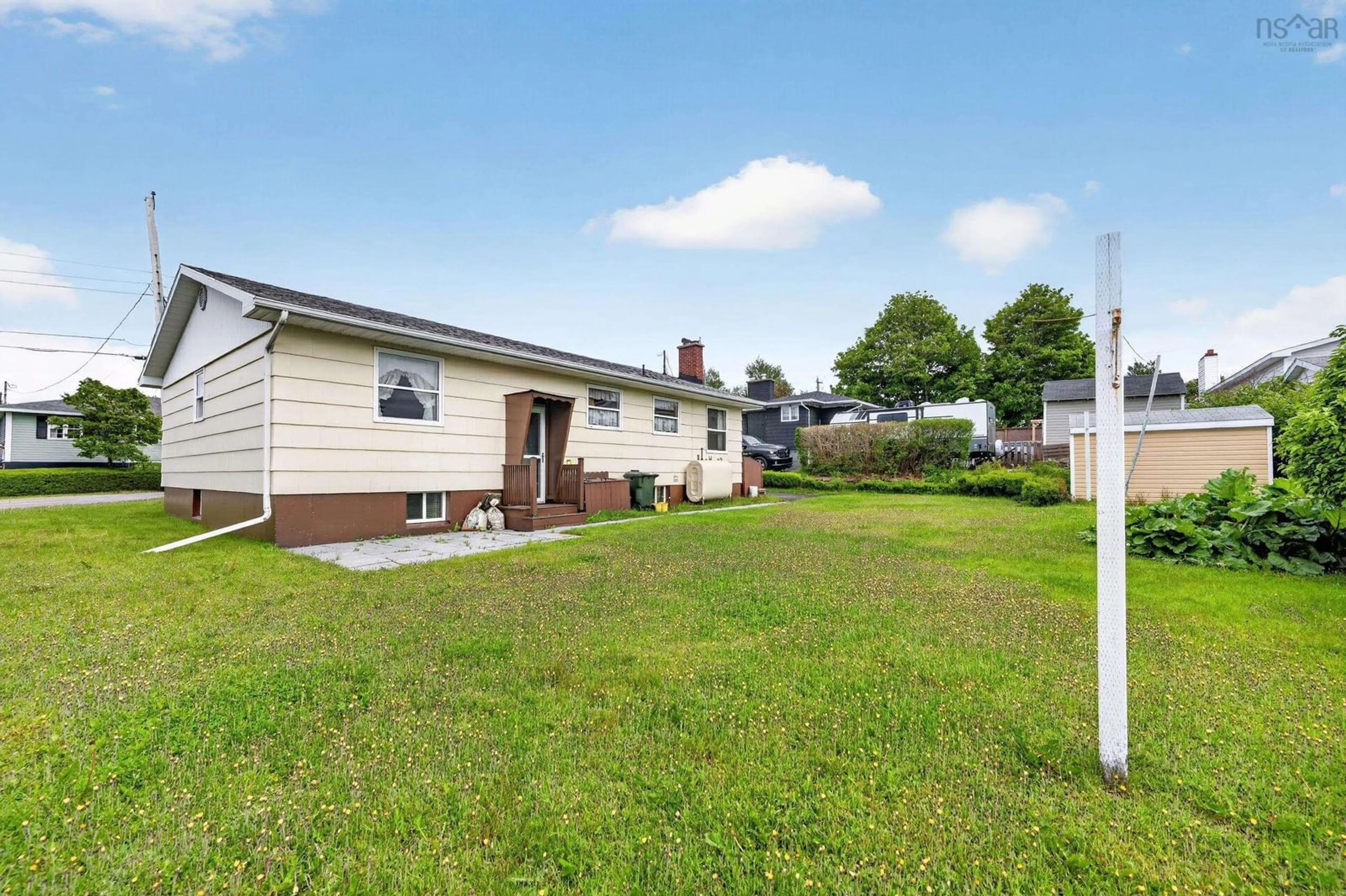 Unknown for 787 Heelan St, New Waterford Nova Scotia B1H 3G1