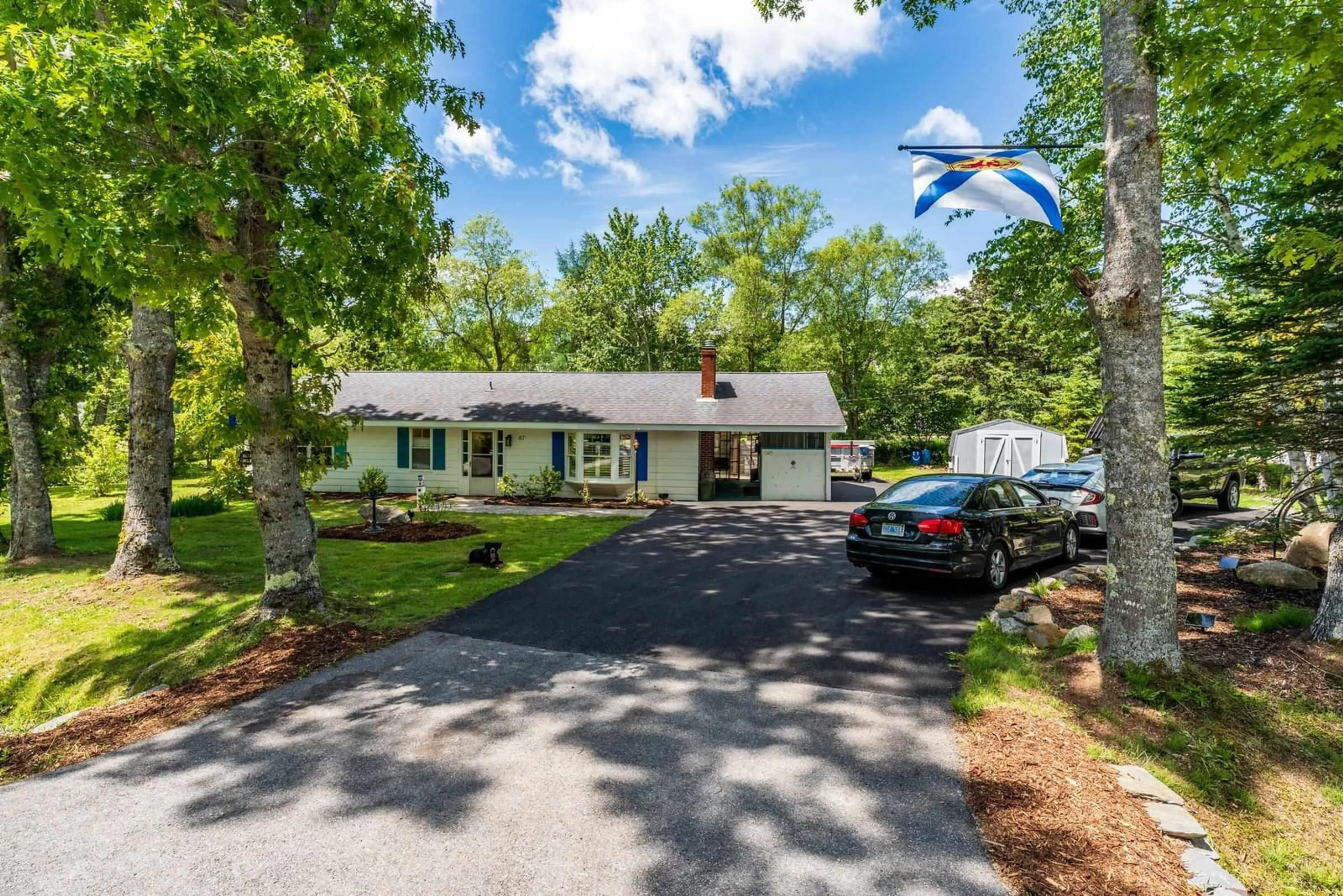 A pic from outside/outdoor area/front of a property/back of a property/a pic from drone, street for 87 Prince St, Chester Nova Scotia B0J 1J0