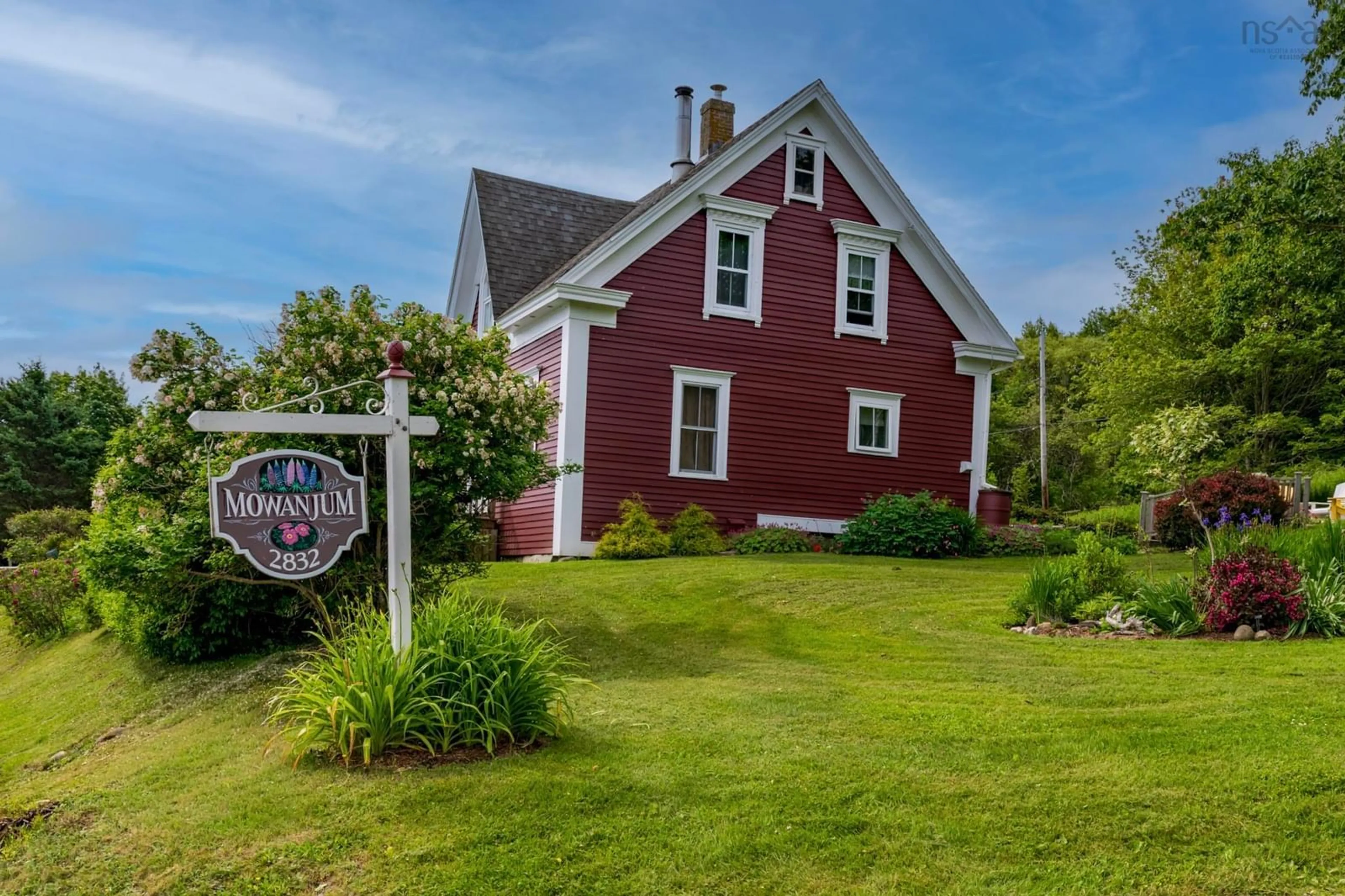 A pic from outside/outdoor area/front of a property/back of a property/a pic from drone, street for 2832 332 Hwy, Bayport Nova Scotia B0J 2X0