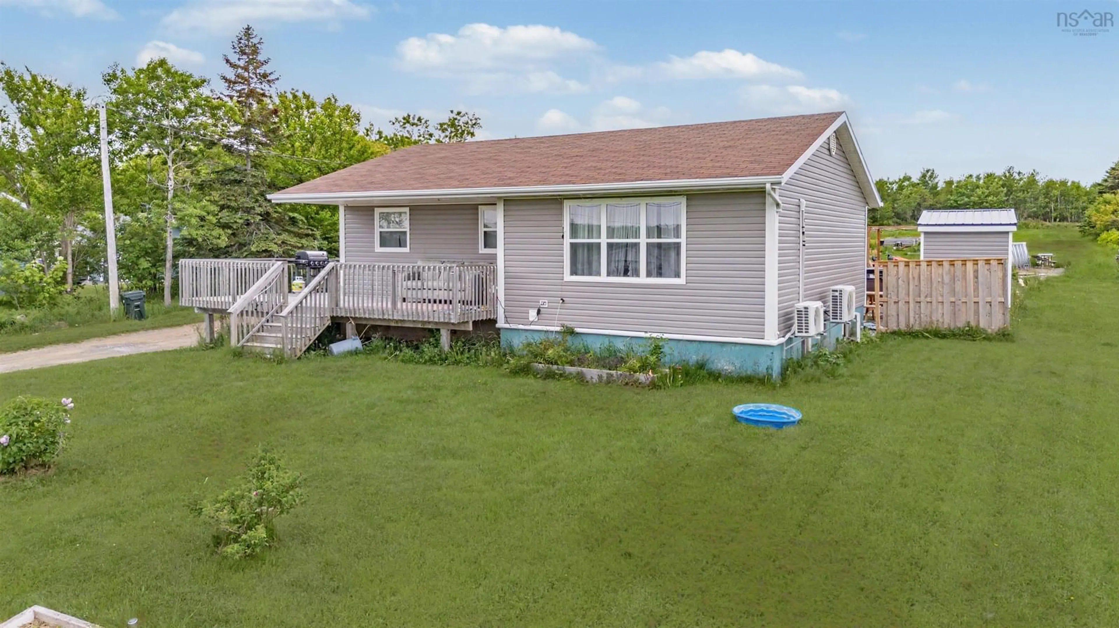Home with vinyl exterior material, water/lake/river/ocean view for 308 Neville St, Dominion Nova Scotia B1G 1P8