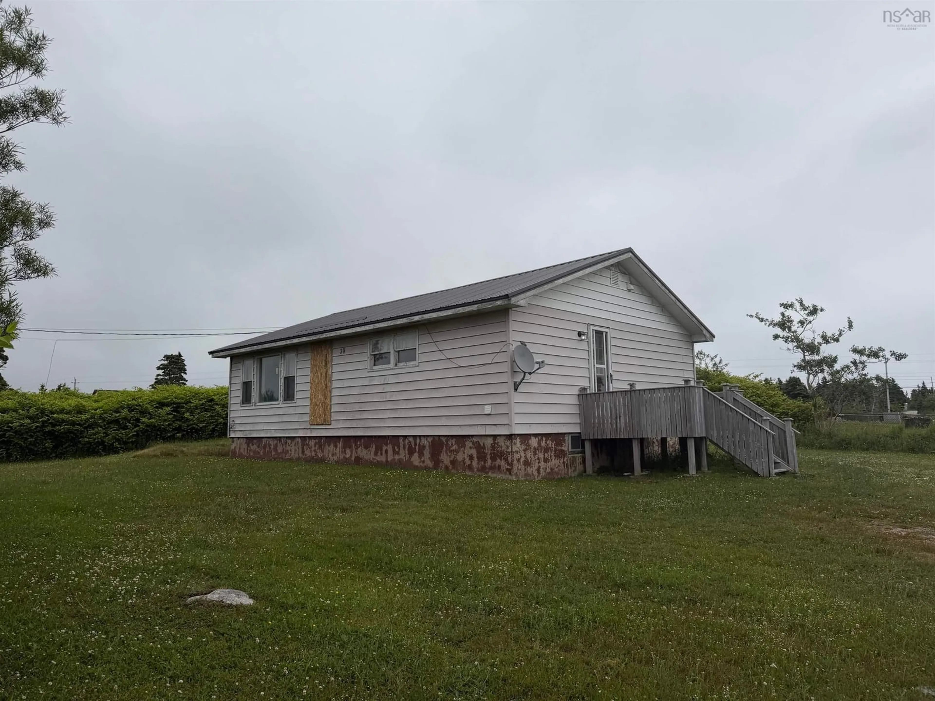 Shed for 39 Smith Lane, Lower Clarks Harbour Nova Scotia B0W 1P0