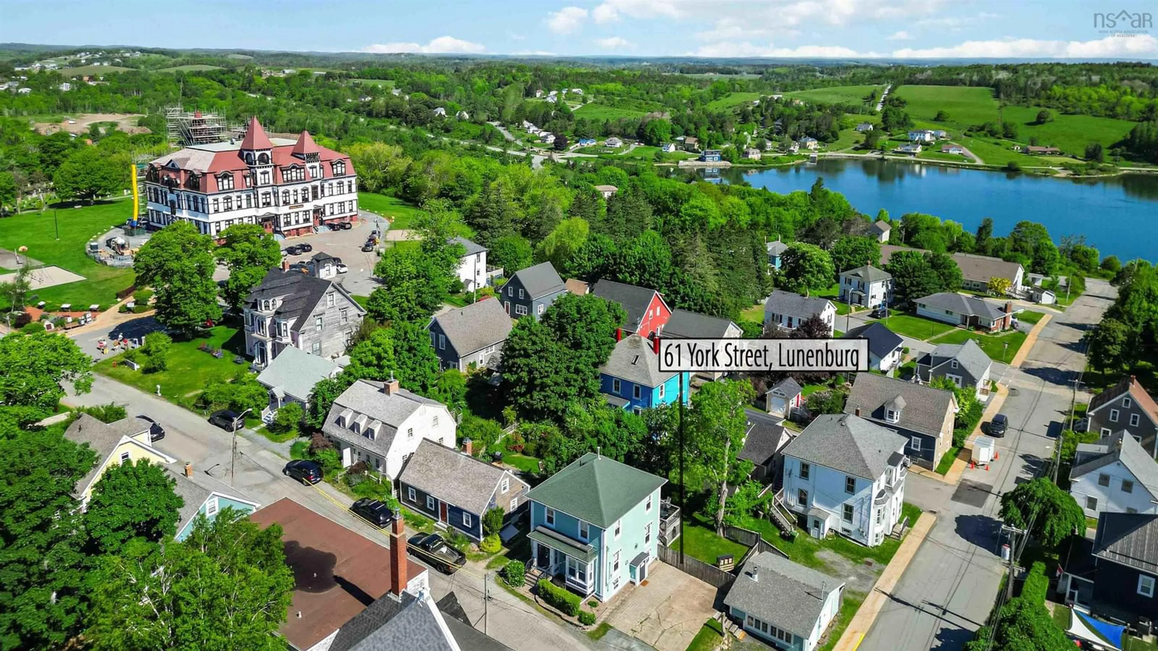 A pic from outside/outdoor area/front of a property/back of a property/a pic from drone, water/lake/river/ocean view for 61 York St, Lunenburg Nova Scotia B0J 2C0