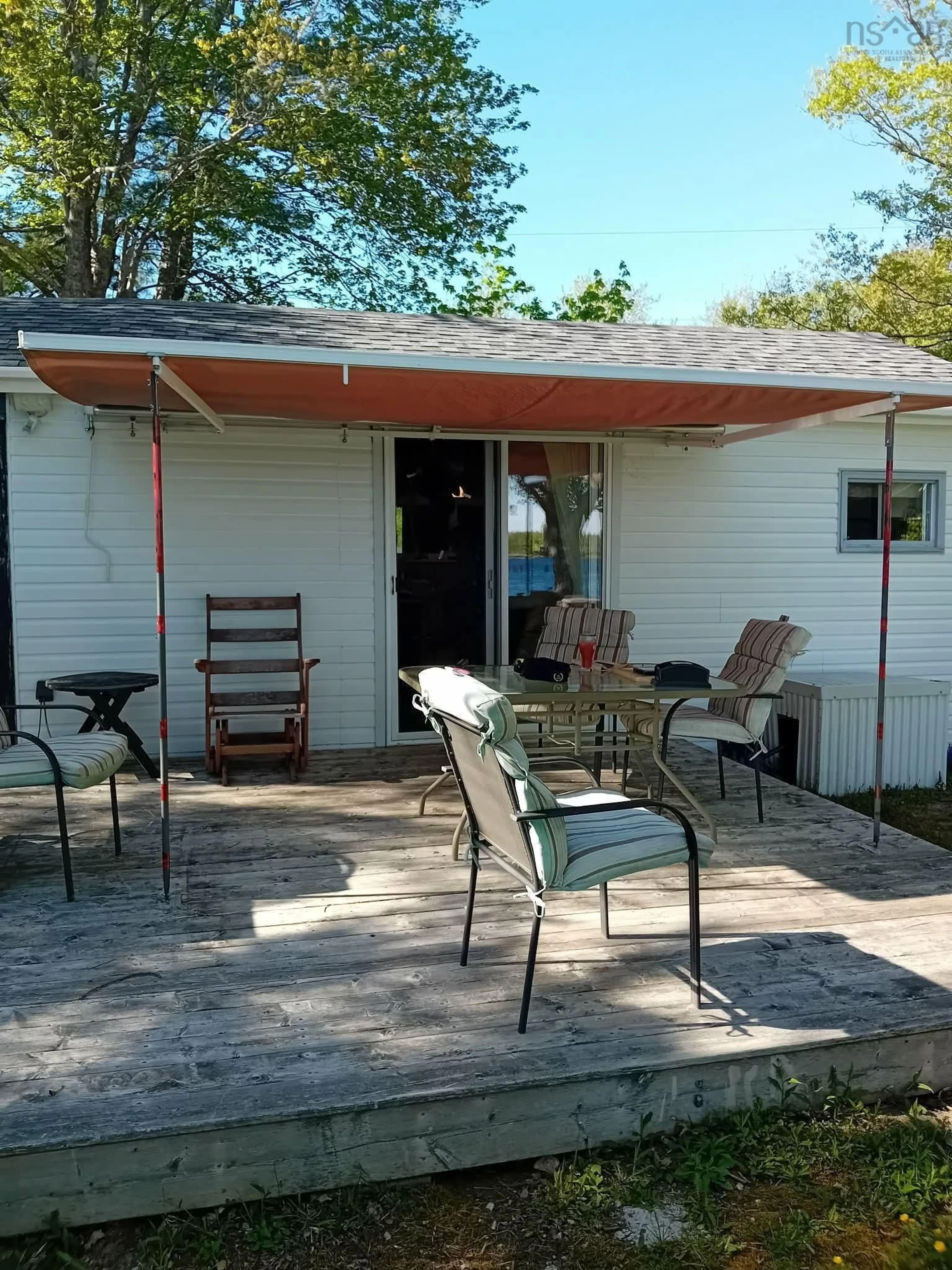 Patio, street for 1733 Waterloo Rd, Waterloo Nova Scotia B4V 8L8