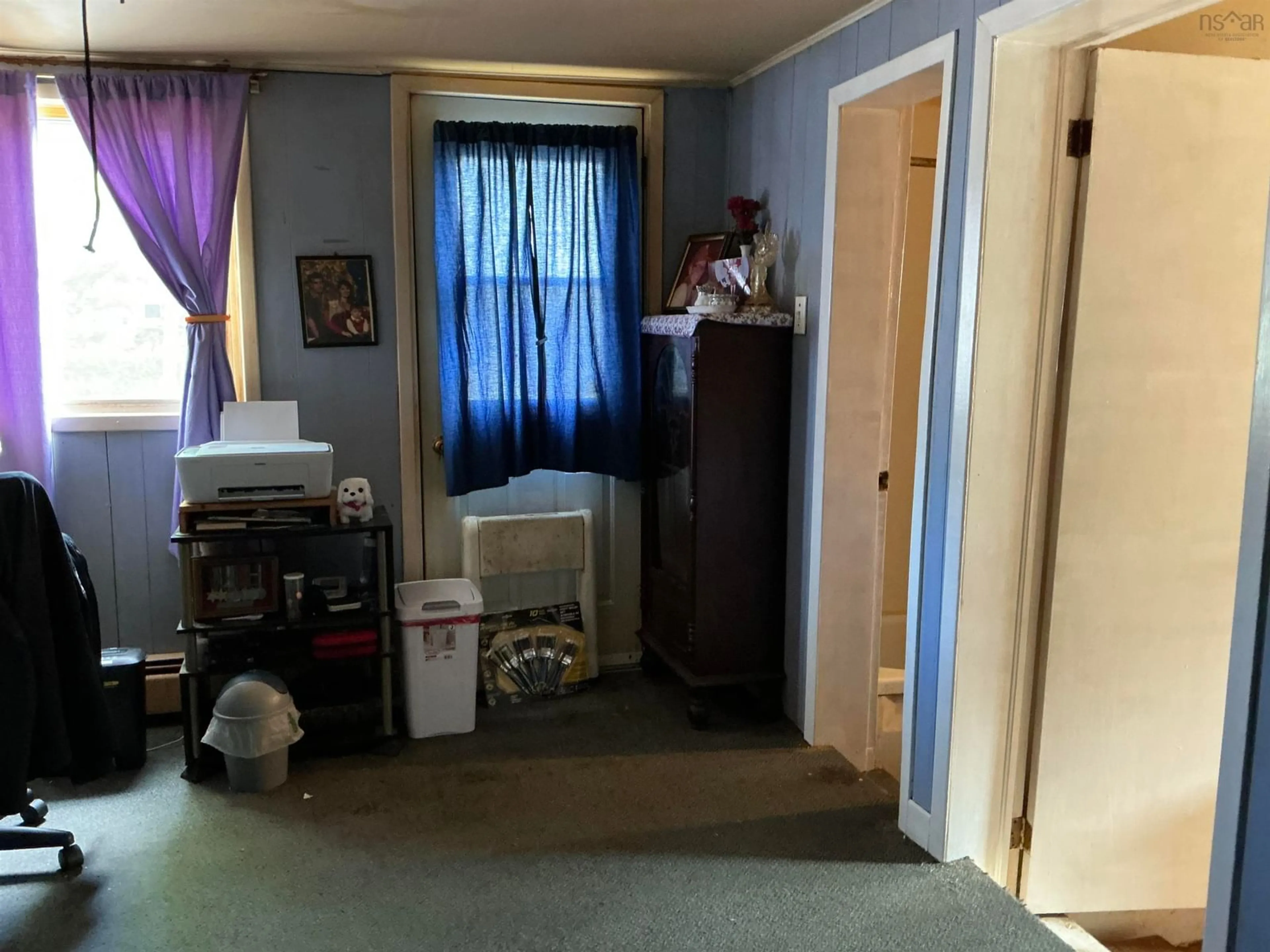 A pic of a room for 5 Birch Ave, Liverpool Nova Scotia B0J 1H0