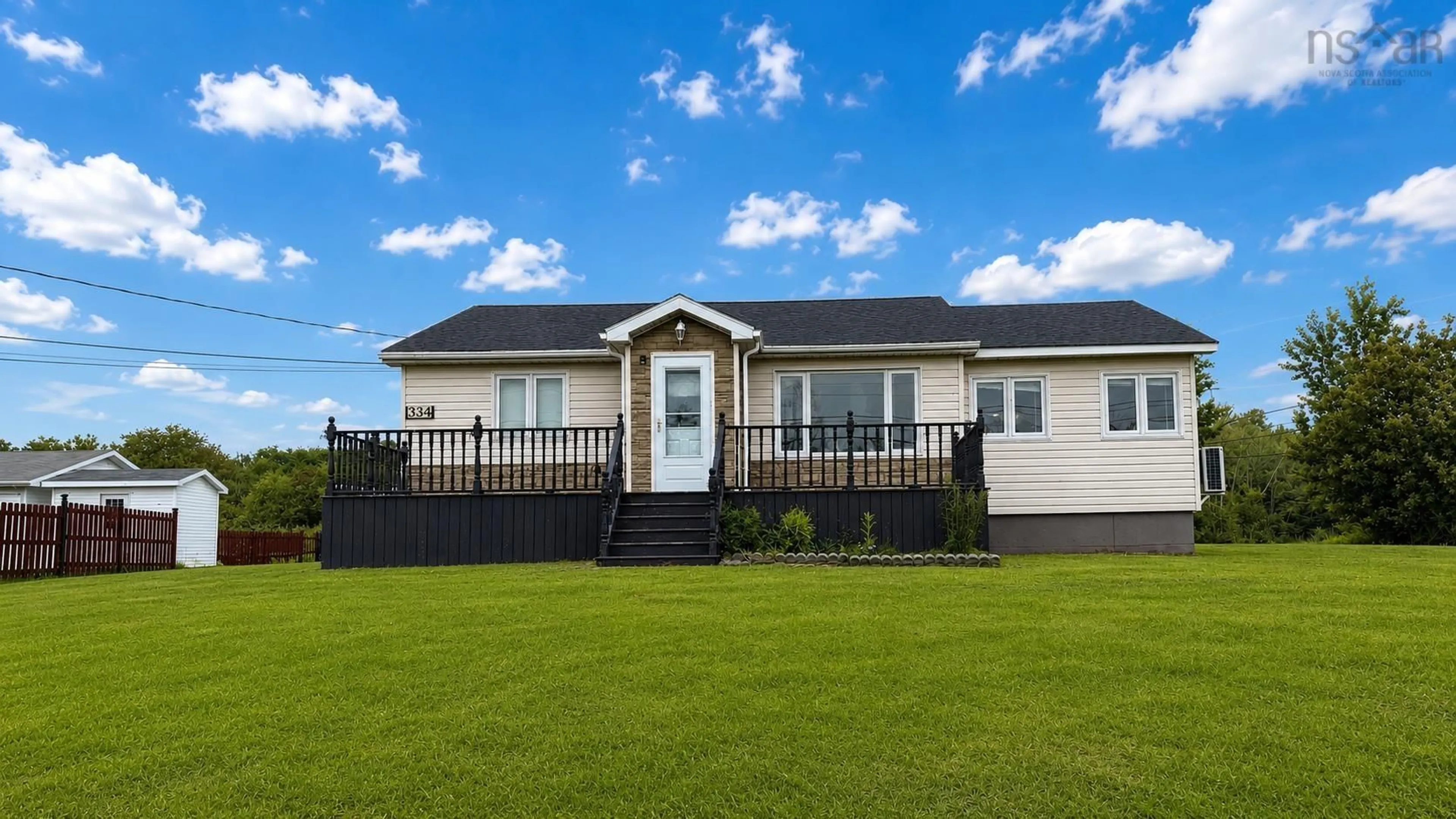 Home with vinyl exterior material, unknown for 334 Park Rd, Florence Nova Scotia B1Y 1N4