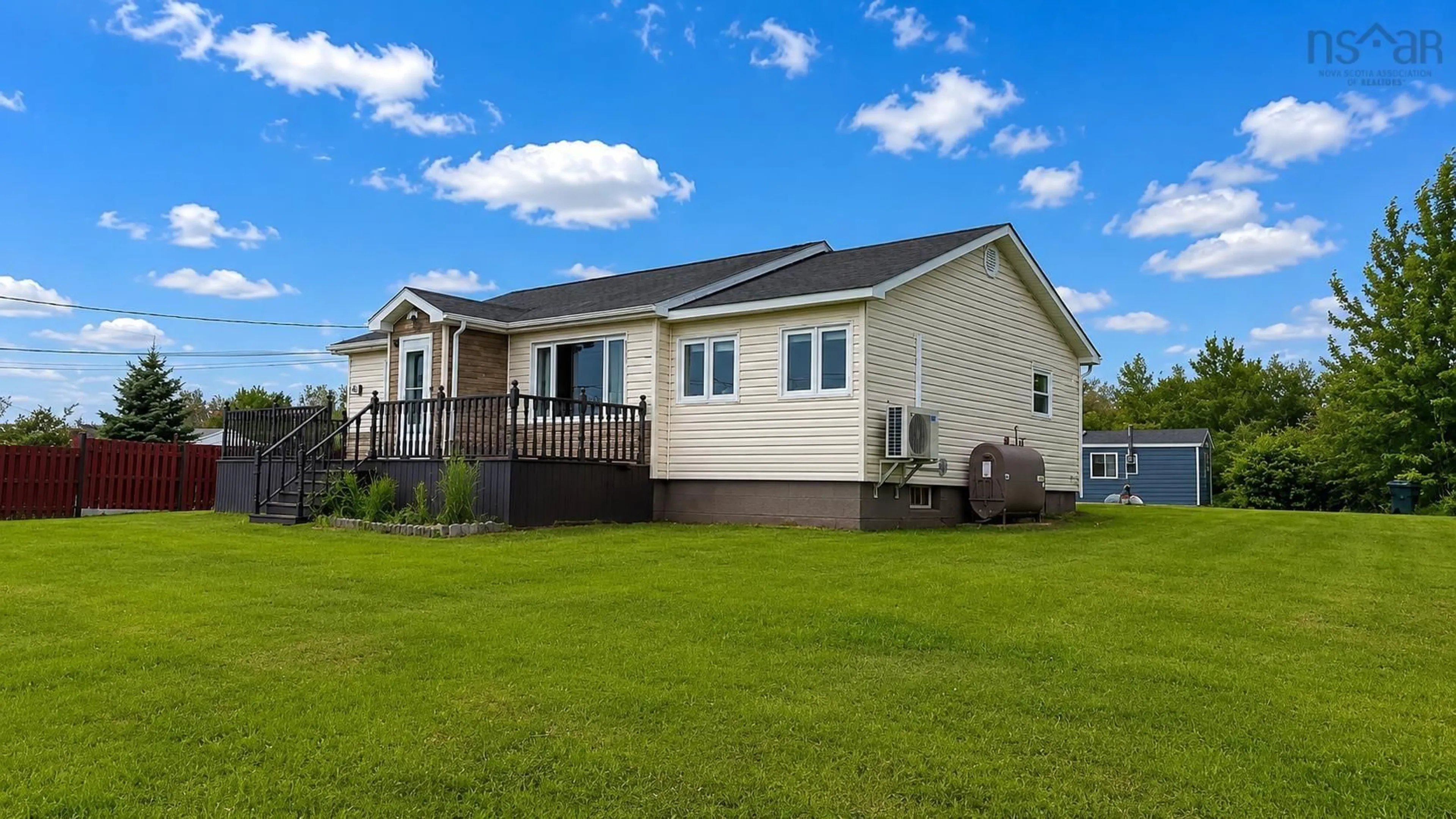 Home with vinyl exterior material, unknown for 334 Park Rd, Florence Nova Scotia B1Y 1N4