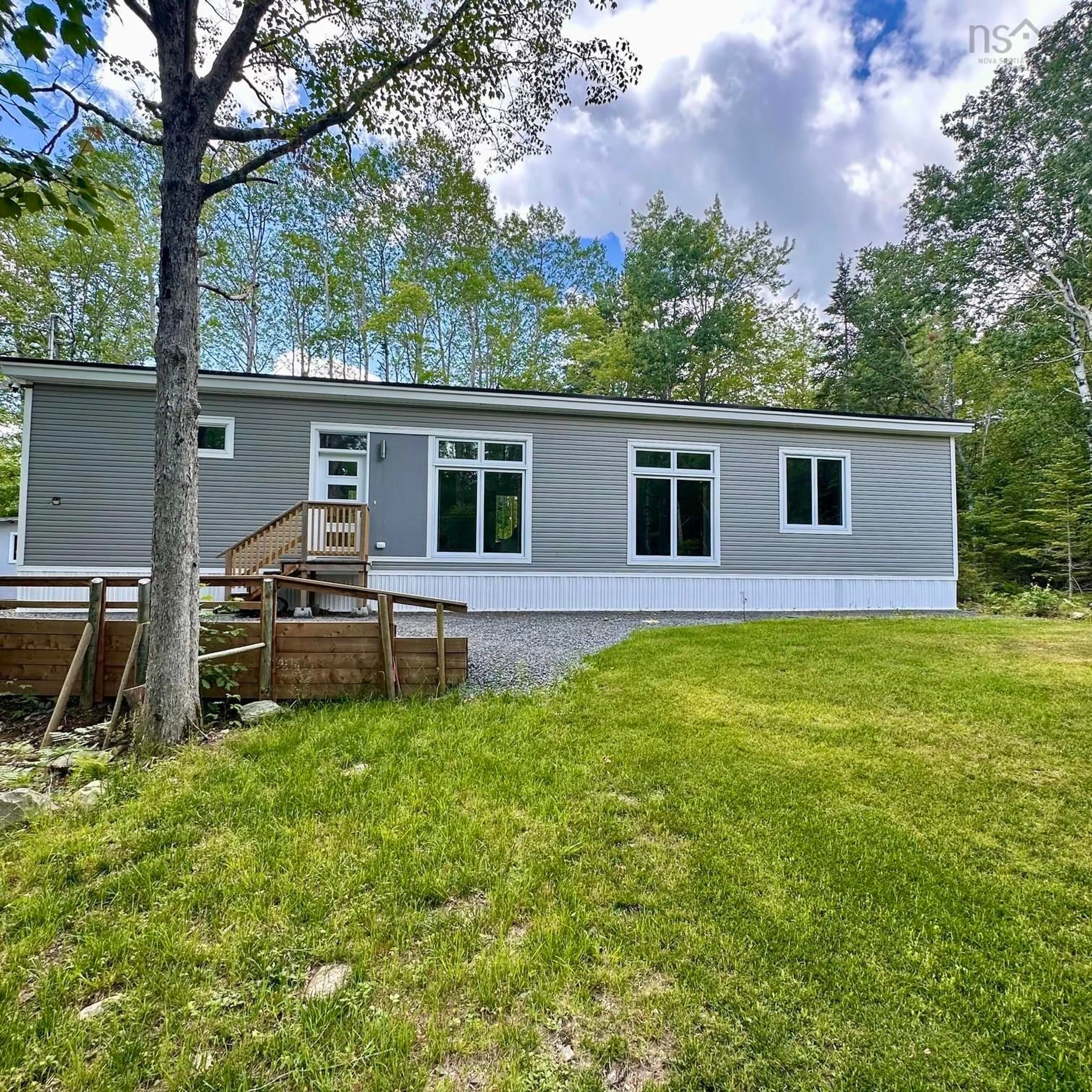 Home with vinyl exterior material, unknown for 7 Ernest Marion Dr, Laconia Nova Scotia B4V 5W1