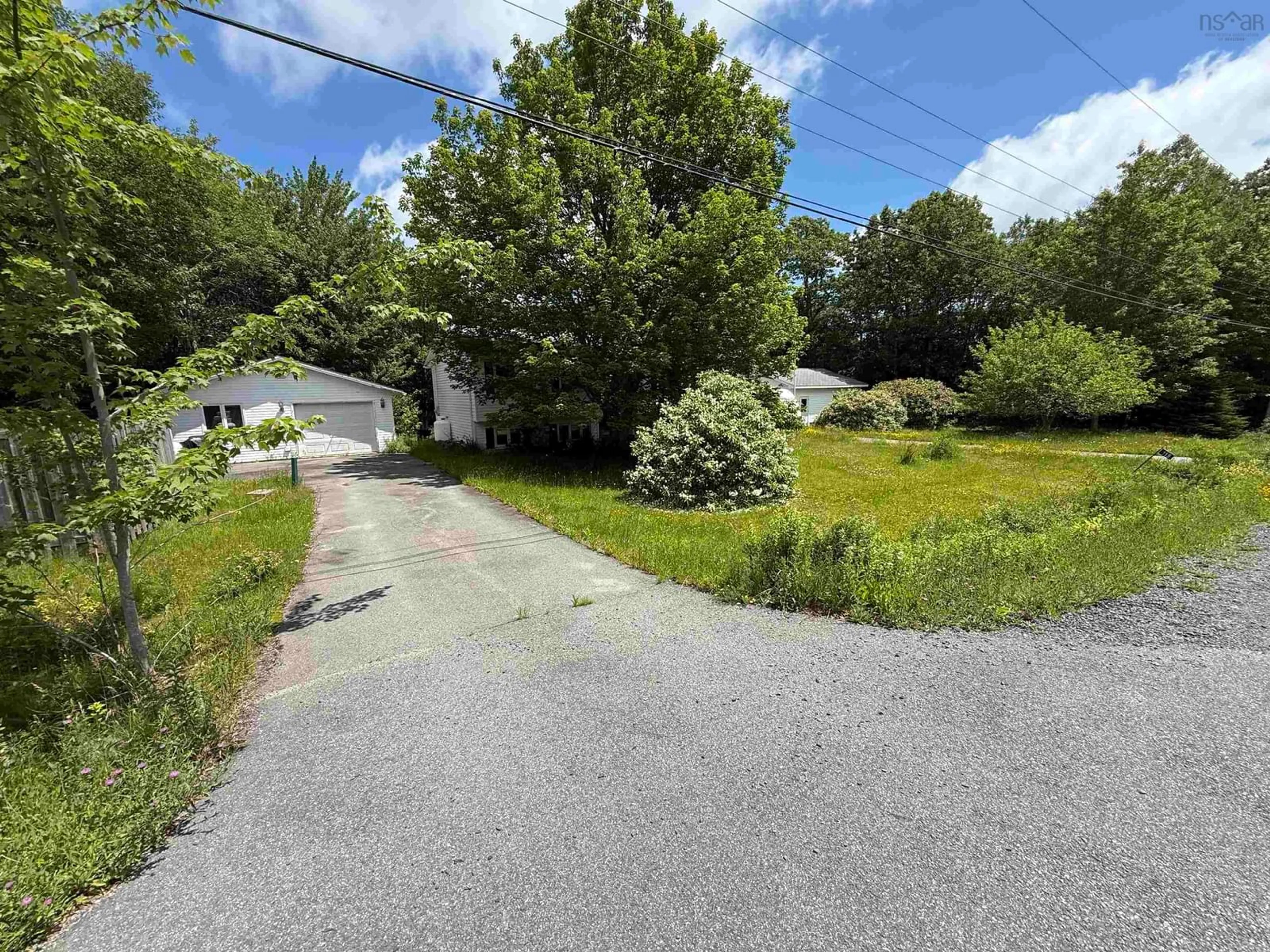 A pic from outside/outdoor area/front of a property/back of a property/a pic from drone, street for 115 Dawson Hts, Pine Grove Nova Scotia B0R 1E0