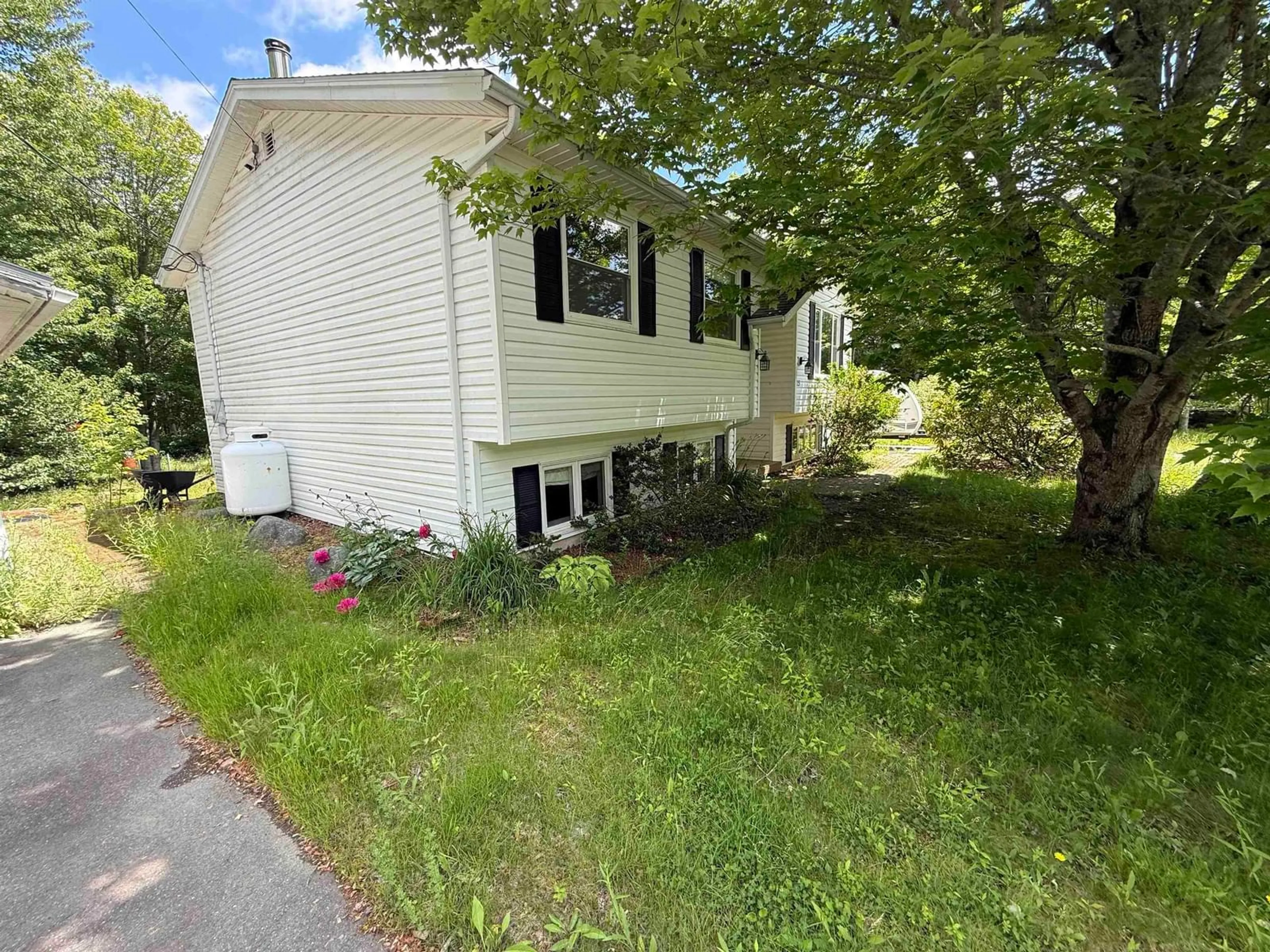 Unknown for 115 Dawson Hts, Pine Grove Nova Scotia B0R 1E0