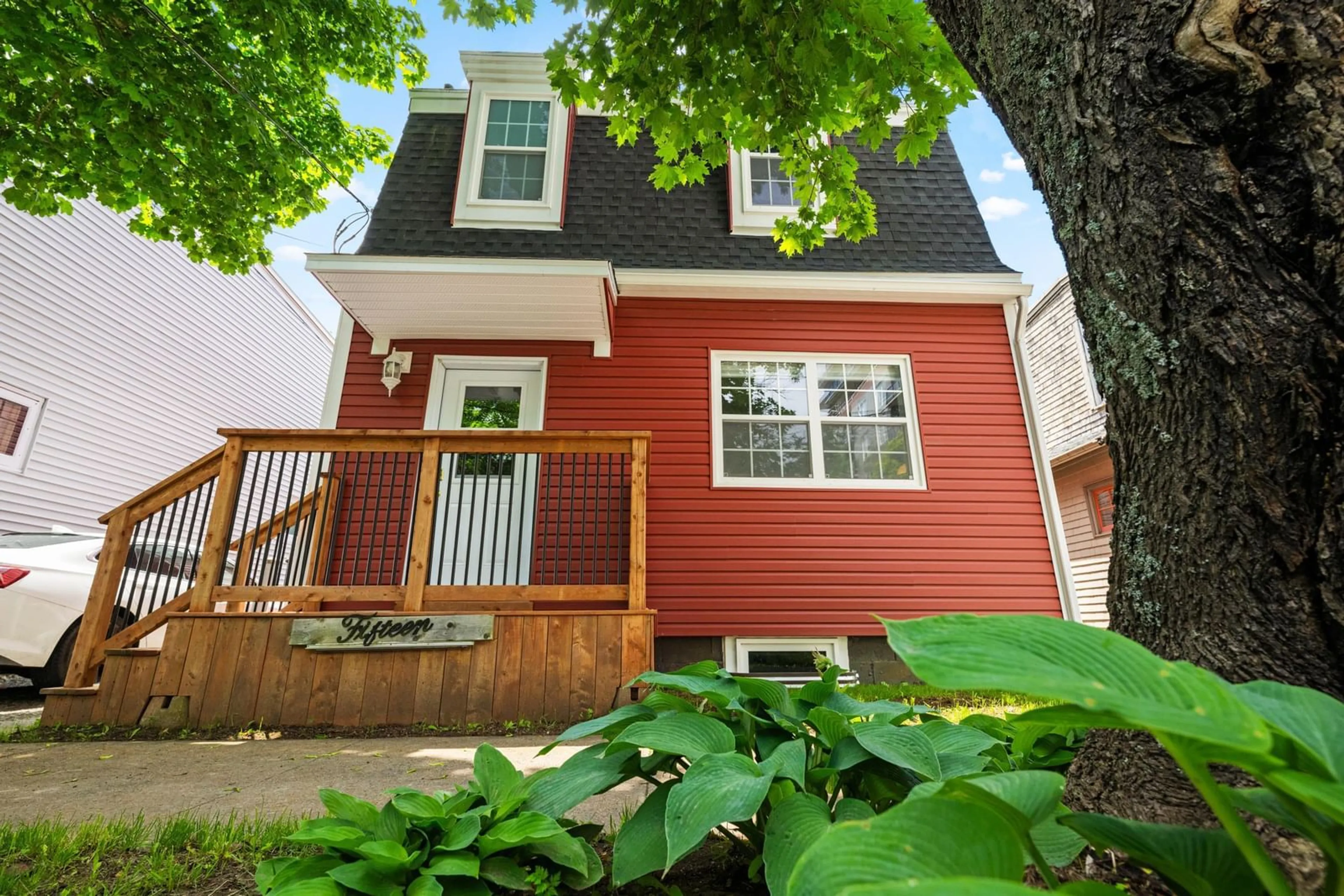 Home with vinyl exterior material, street for 15 George St, Dartmouth Nova Scotia B3A 1L6