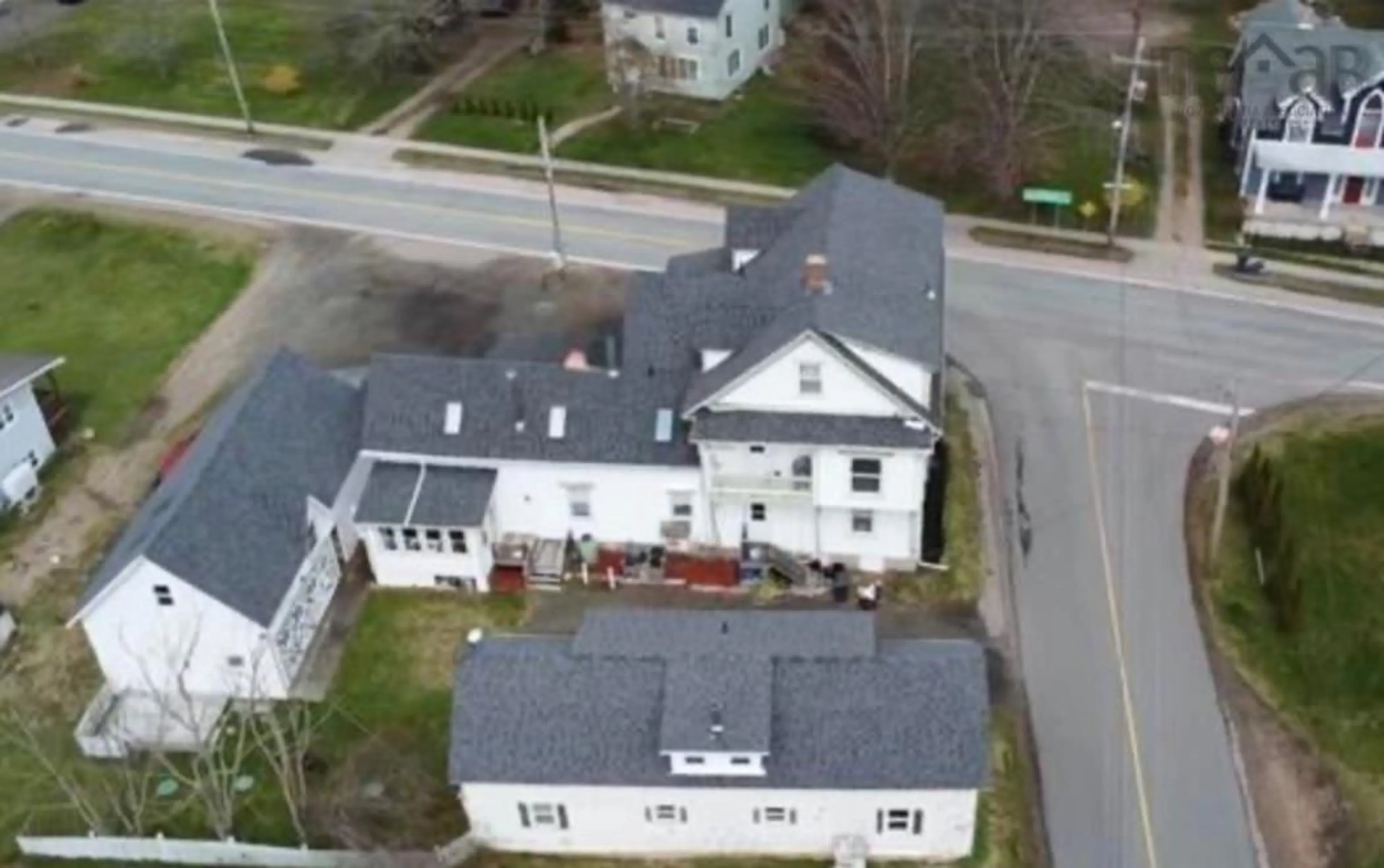 A pic from outside/outdoor area/front of a property/back of a property/a pic from drone, unknown for 10352 1 Hwy, Paradise Nova Scotia B0P 1R0